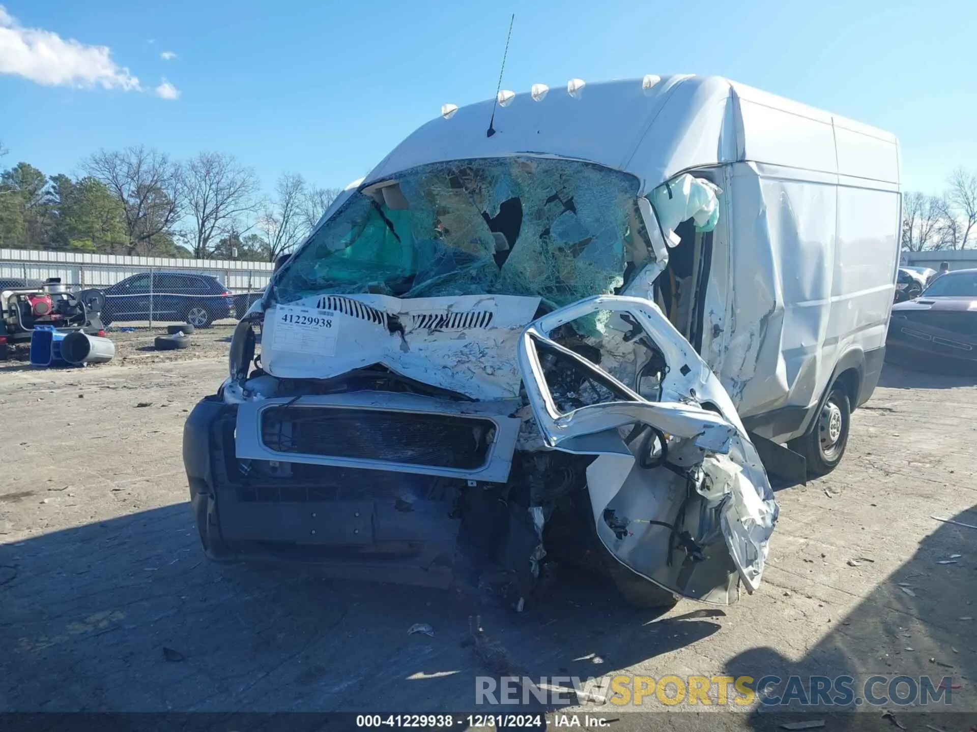 2 Photograph of a damaged car 3C6TRVBG8LE127219 RAM PROMASTER 1500 2020