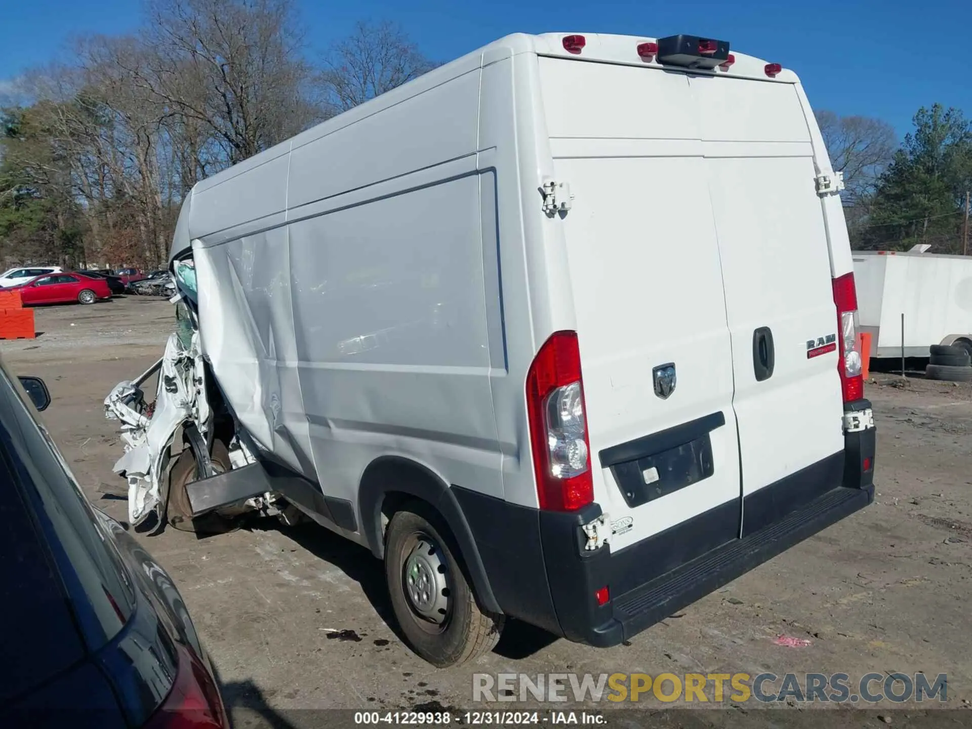 3 Photograph of a damaged car 3C6TRVBG8LE127219 RAM PROMASTER 1500 2020