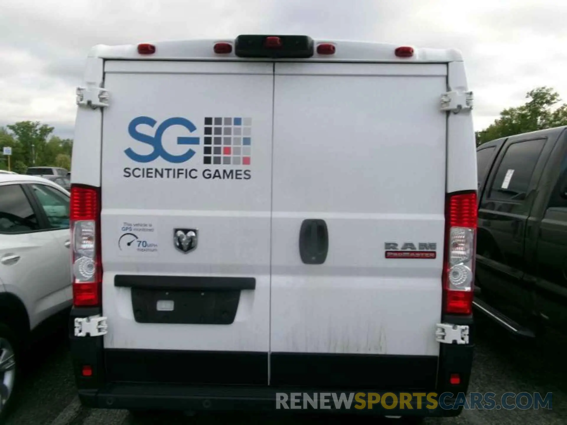11 Photograph of a damaged car 3C6TRVNG7LE122766 RAM PROMASTER 1500 2020