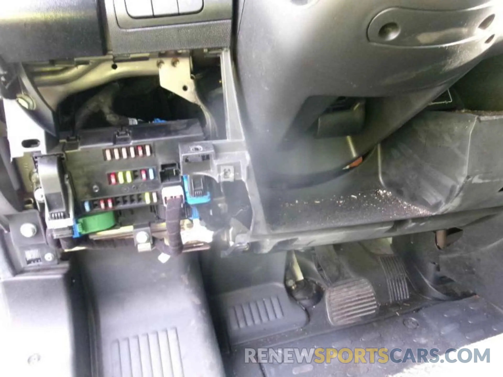 4 Photograph of a damaged car 3C6TRVNG7LE122766 RAM PROMASTER 1500 2020