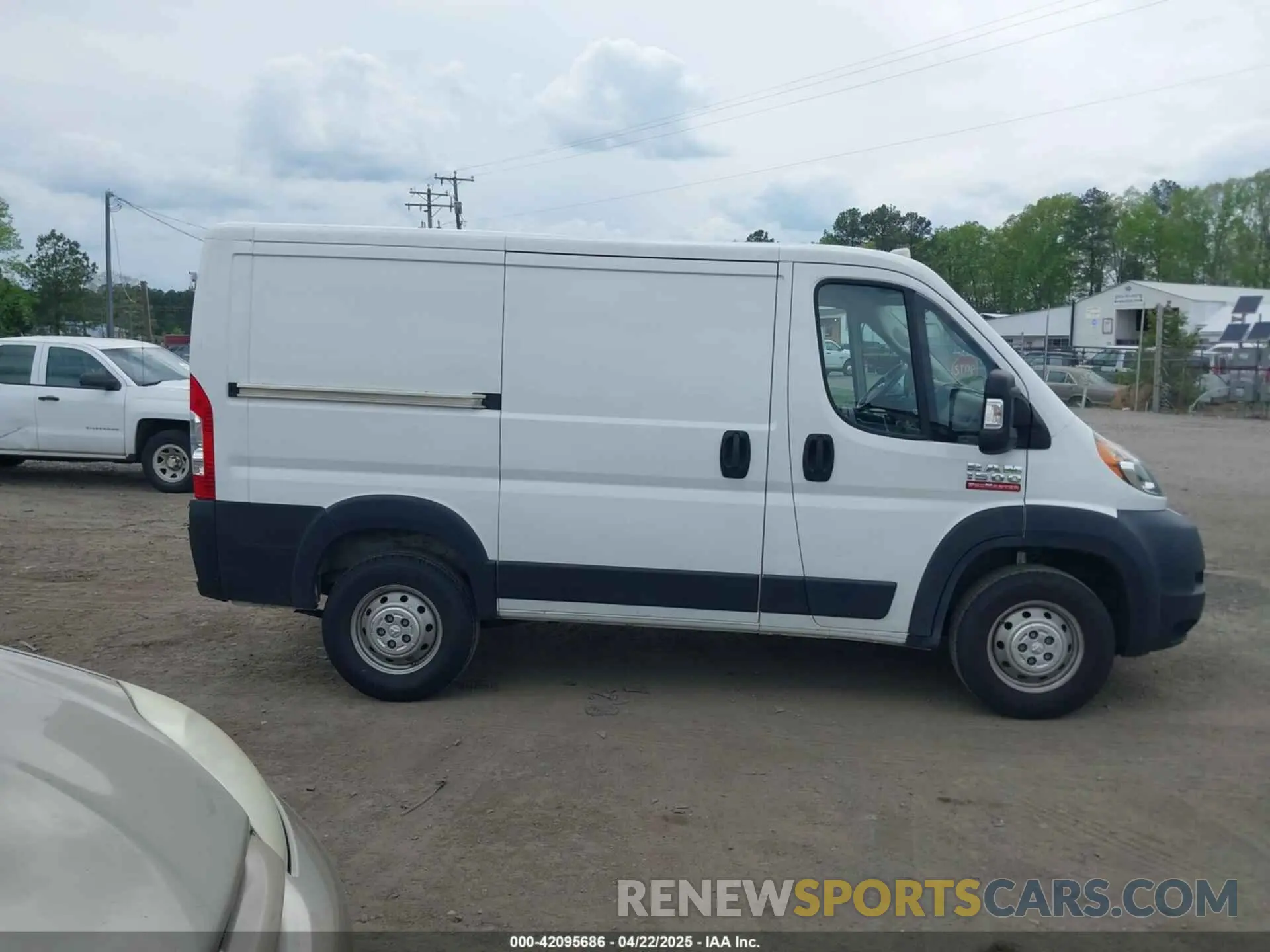 12 Photograph of a damaged car 3C6ERVNG1ME505564 RAM PROMASTER 1500 2021