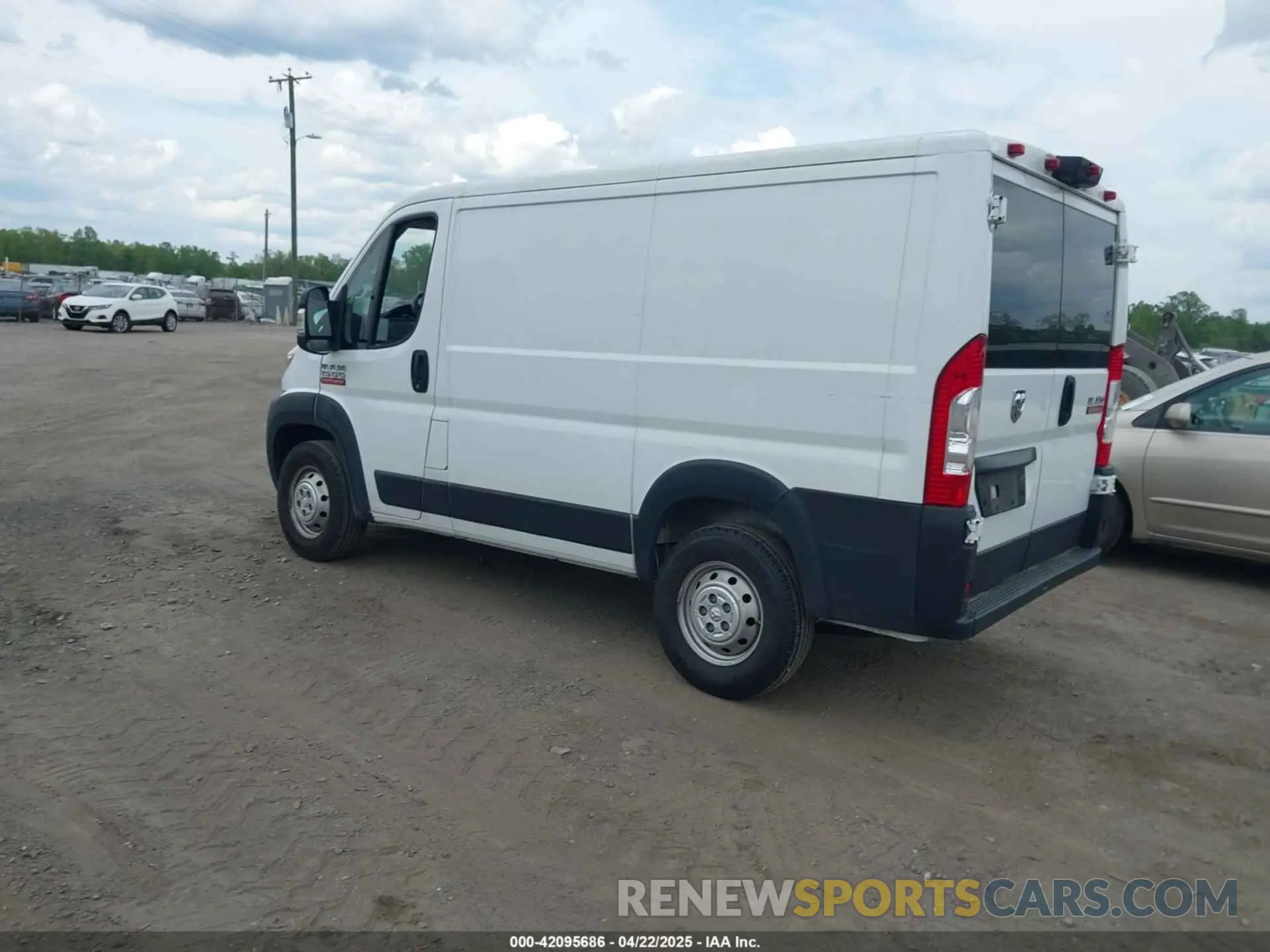3 Photograph of a damaged car 3C6ERVNG1ME505564 RAM PROMASTER 1500 2021