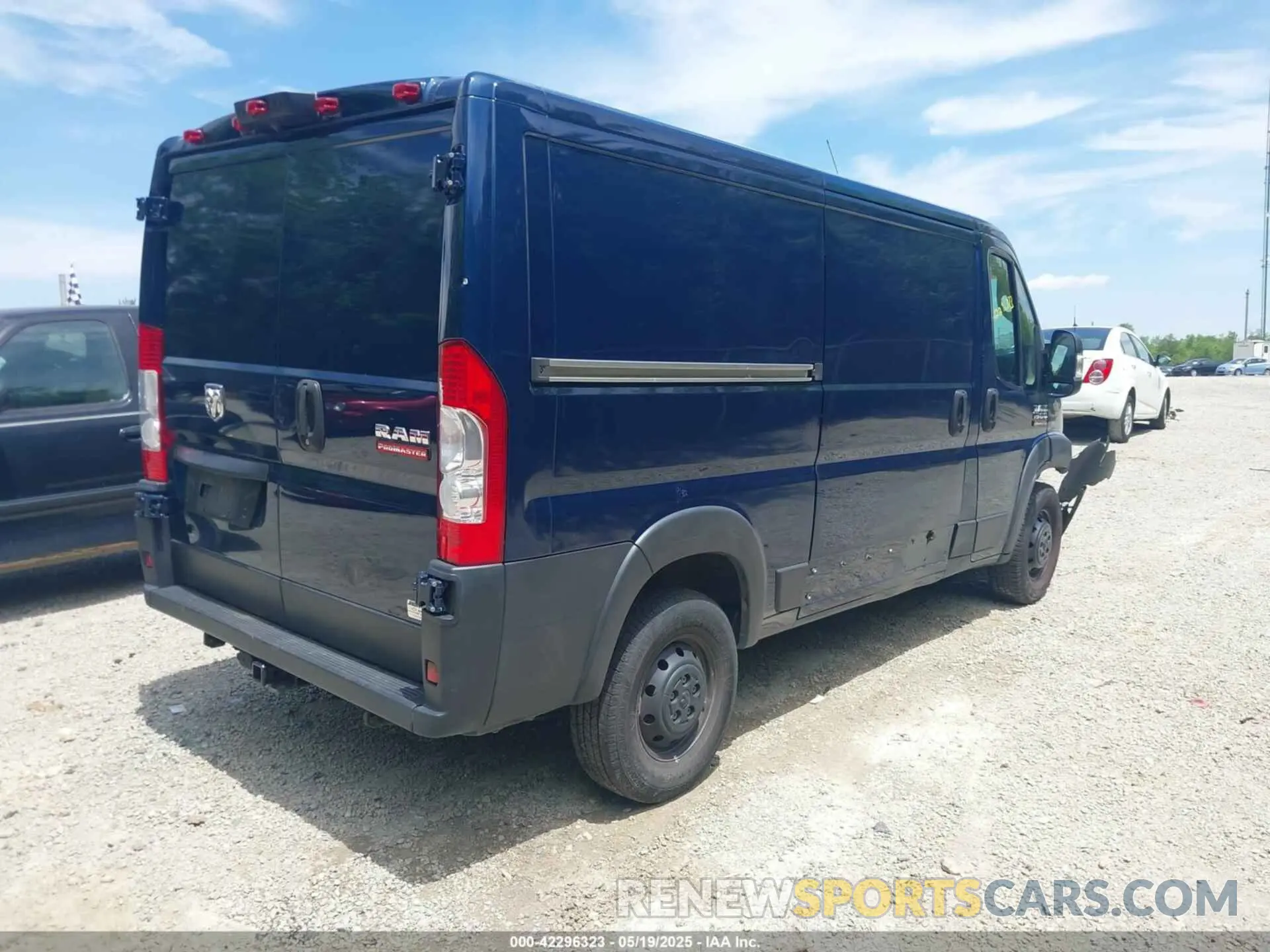 4 Photograph of a damaged car 3C6LRVAG0ME564750 RAM PROMASTER 1500 2021