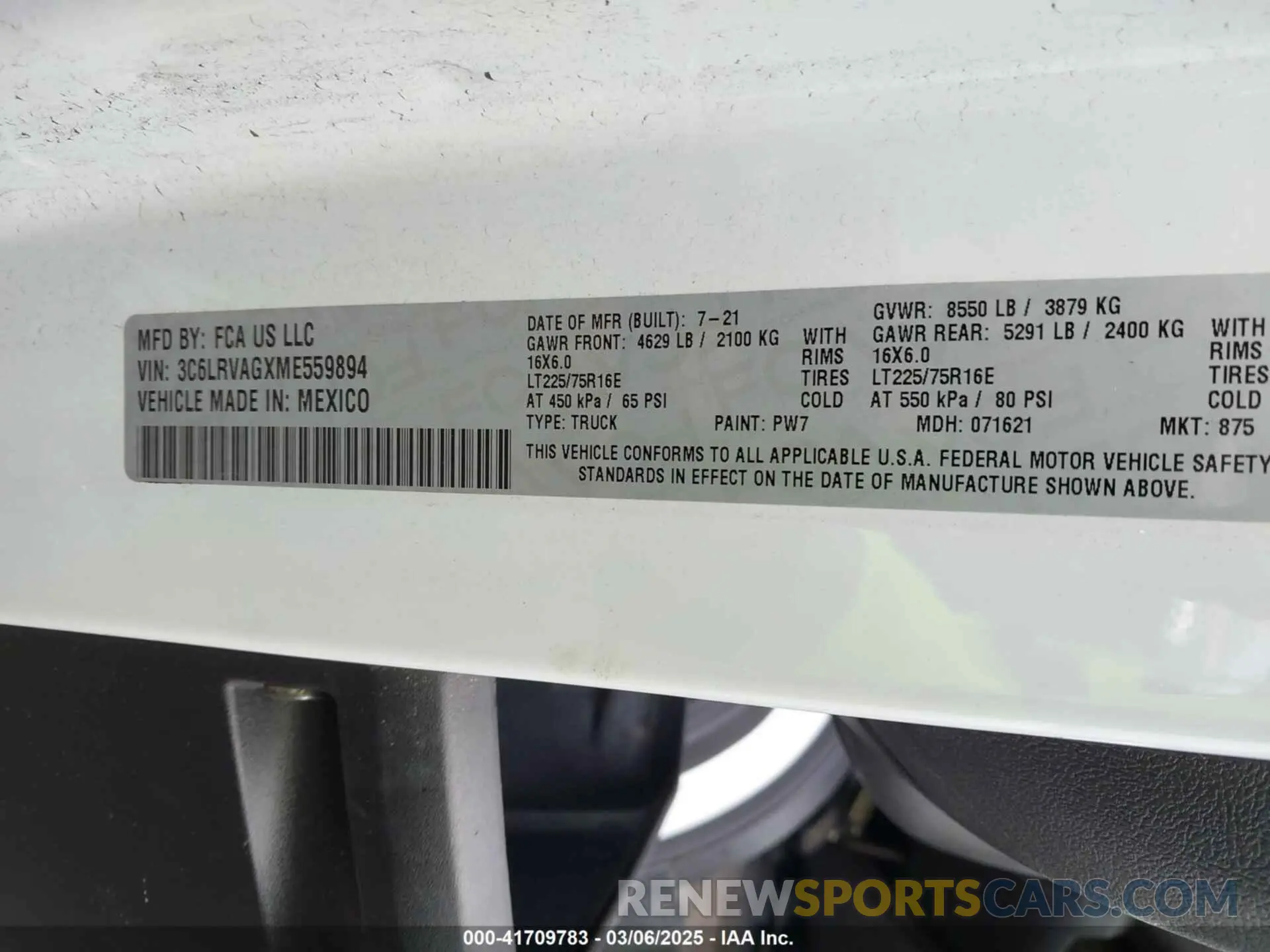 9 Photograph of a damaged car 3C6LRVAGXME559894 RAM PROMASTER 1500 2021
