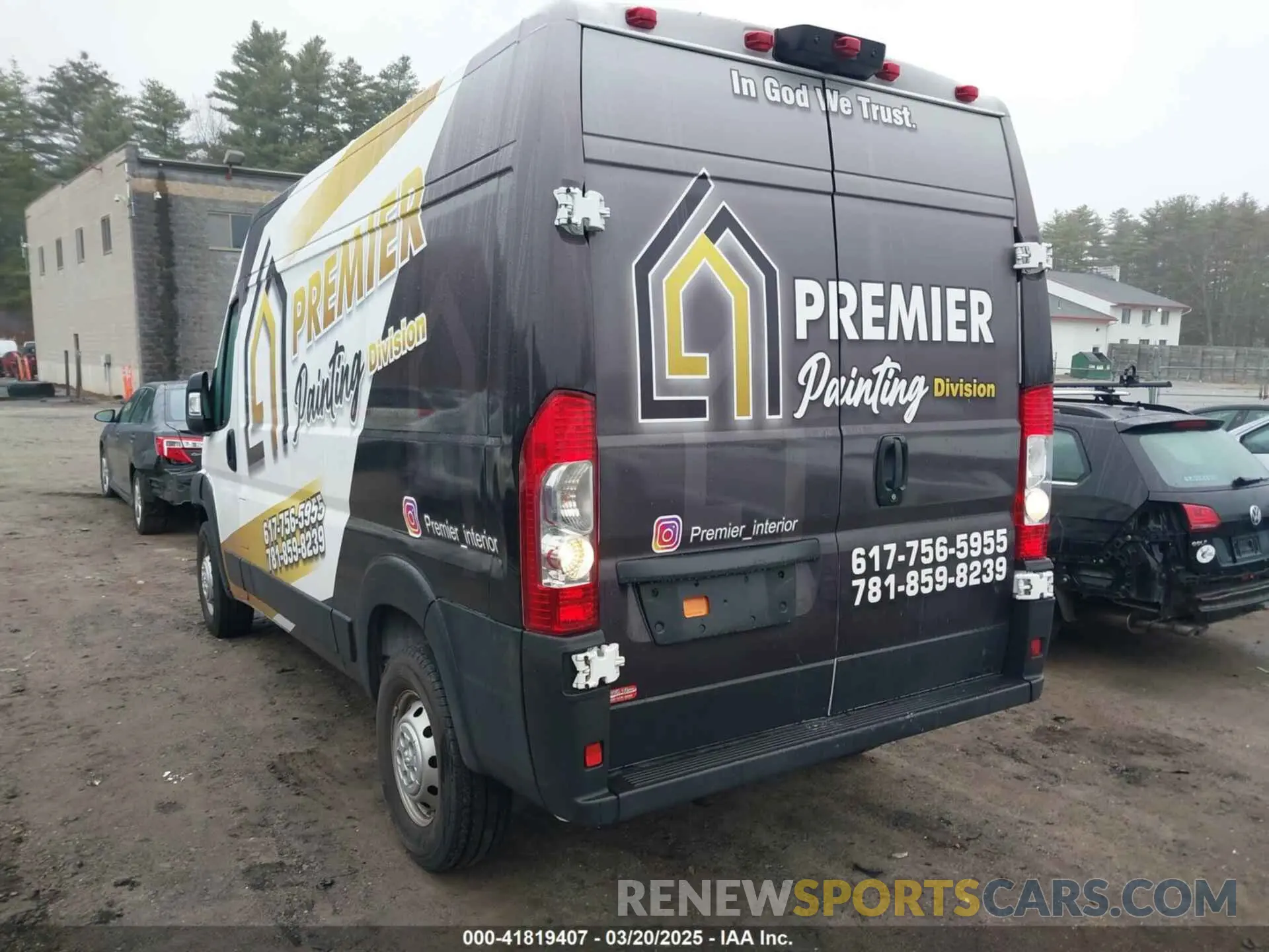 3 Photograph of a damaged car 3C6LRVBG1ME578185 RAM PROMASTER 1500 2021