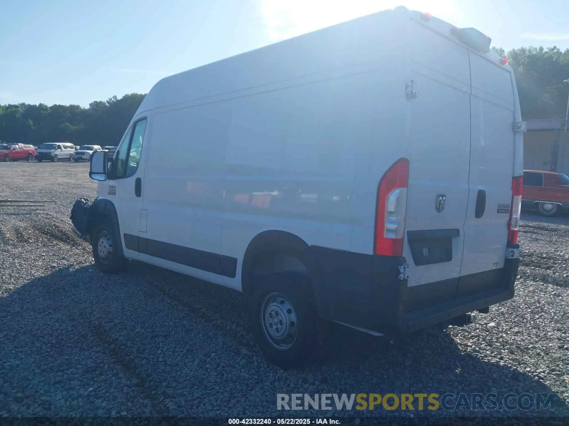 3 Photograph of a damaged car 3C6LRVBG2ME559354 RAM PROMASTER 1500 2021