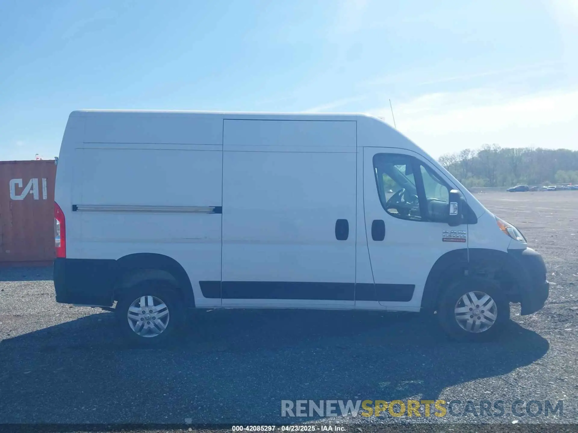 13 Photograph of a damaged car 3C6LRVBG5ME527045 RAM PROMASTER 1500 2021