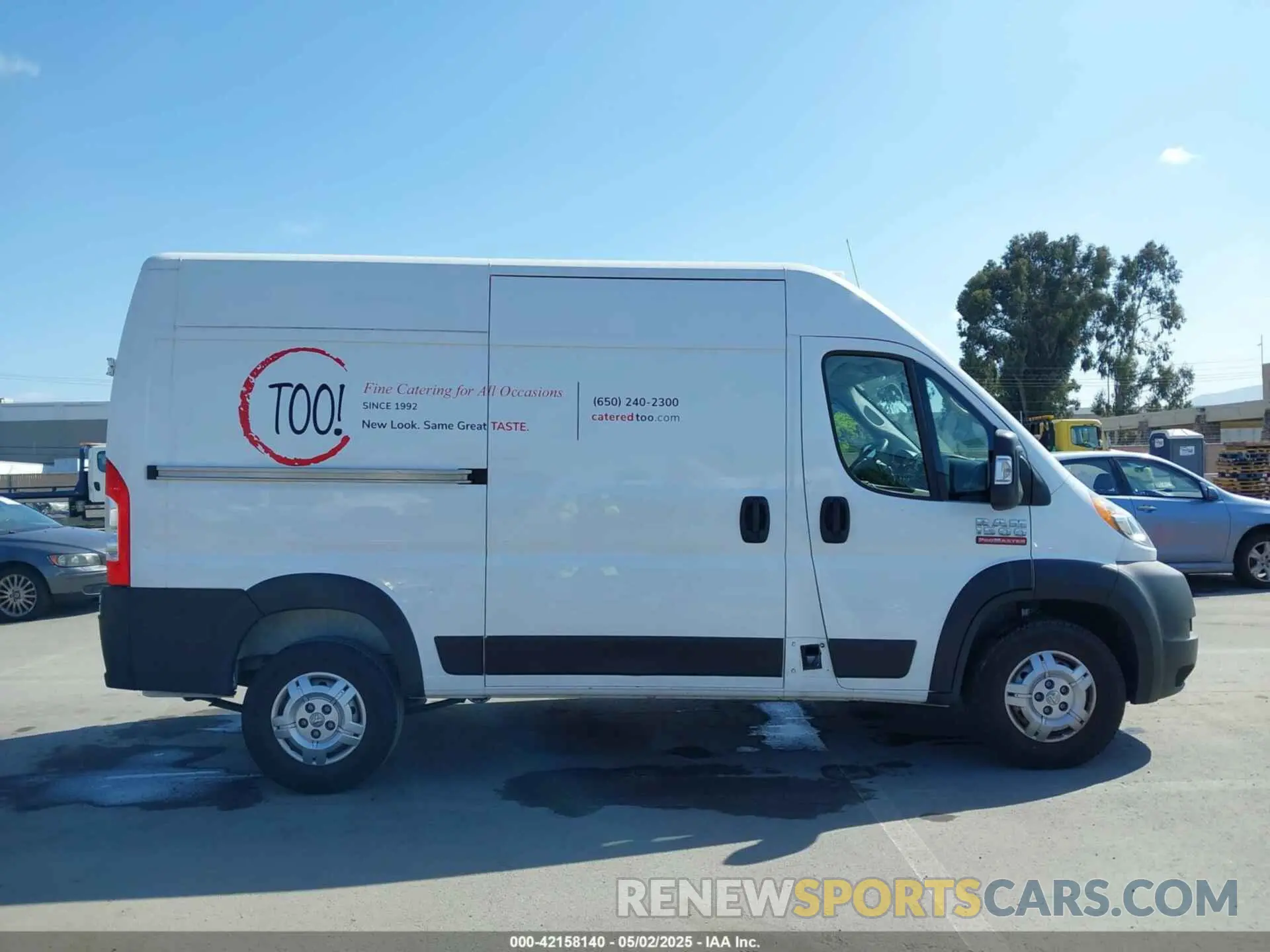 12 Photograph of a damaged car 3C6LRVBG5ME567156 RAM PROMASTER 1500 2021