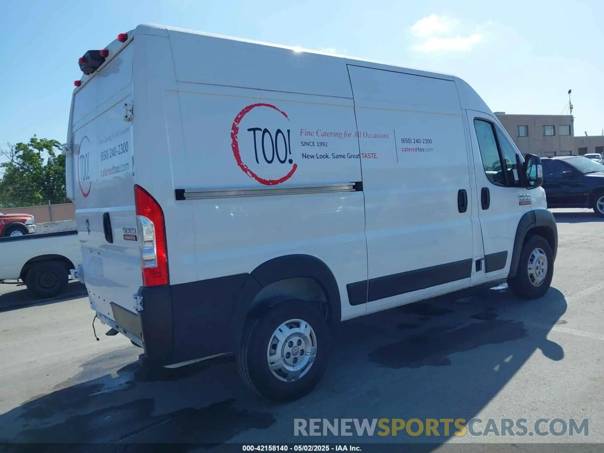 4 Photograph of a damaged car 3C6LRVBG5ME567156 RAM PROMASTER 1500 2021