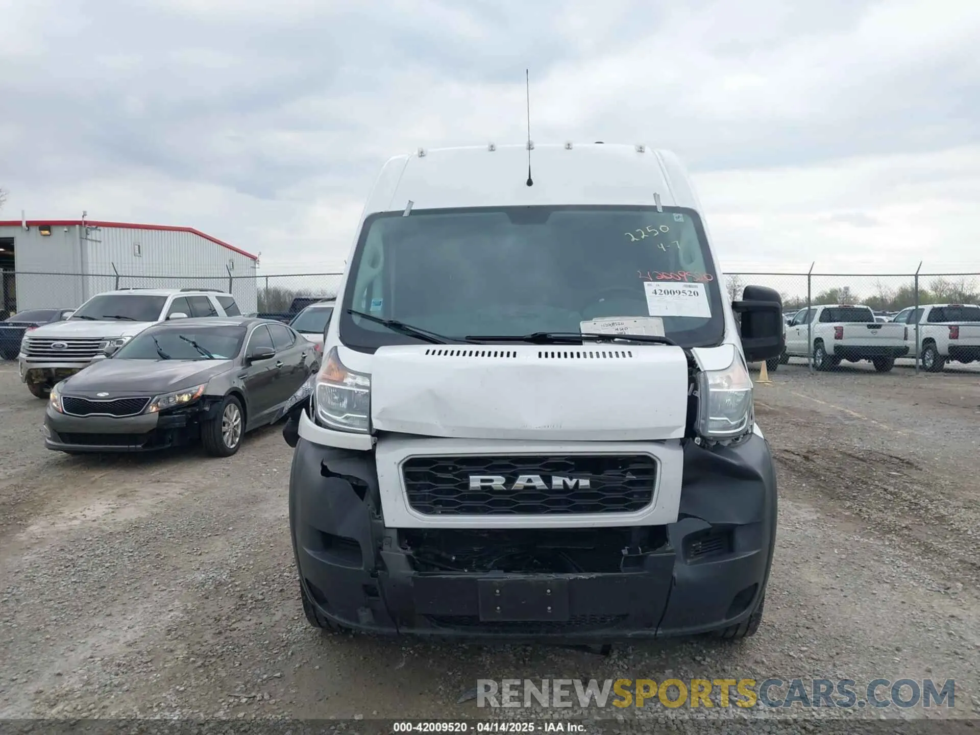 12 Photograph of a damaged car 3C6LRVBG8ME512250 RAM PROMASTER 1500 2021