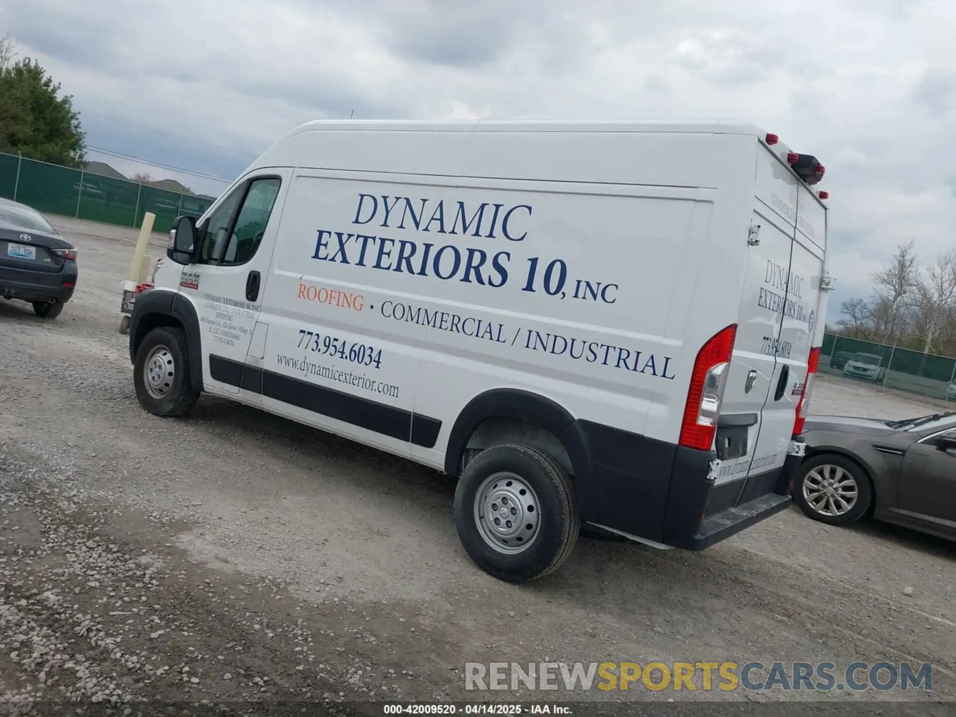 3 Photograph of a damaged car 3C6LRVBG8ME512250 RAM PROMASTER 1500 2021