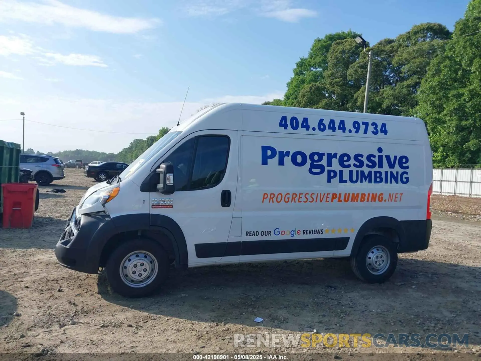 14 Photograph of a damaged car 3C6LRVBGXME553883 RAM PROMASTER 1500 2021