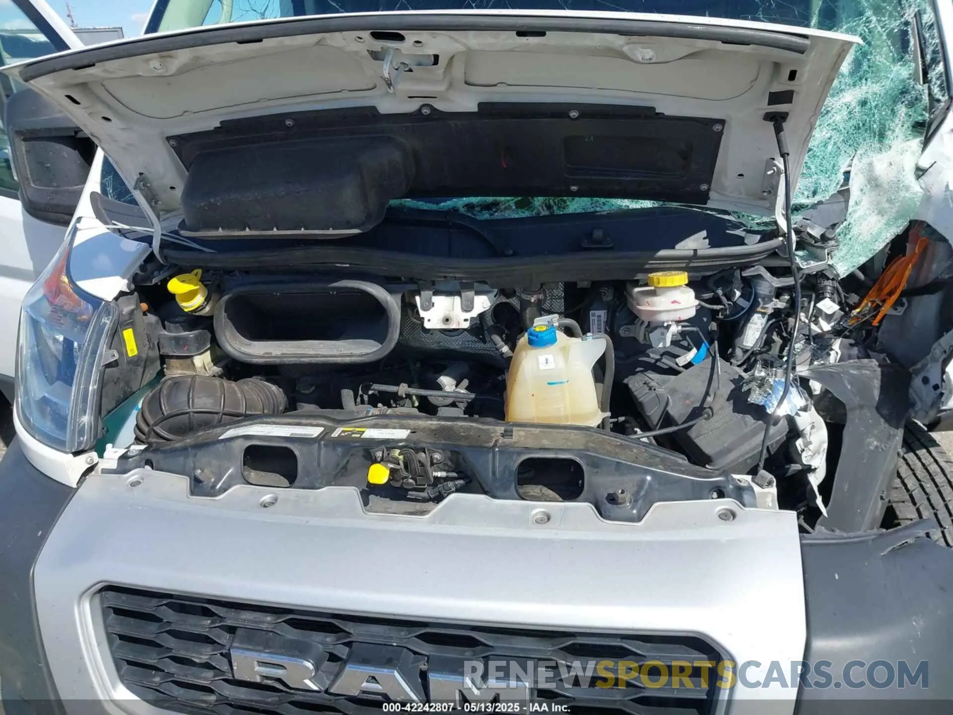 10 Photograph of a damaged car 3C6LRVNG3ME546155 RAM PROMASTER 1500 2021