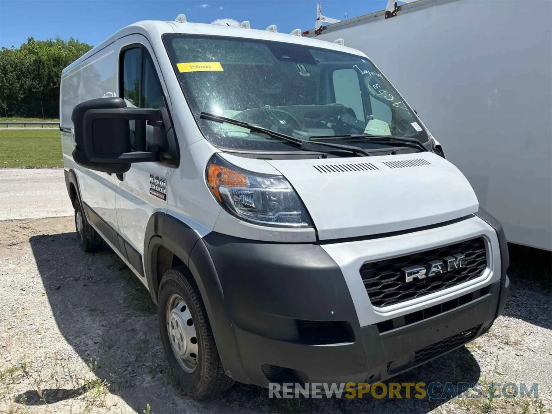 5 Photograph of a damaged car 3C6LRVAG2NE107312 RAM PROMASTER 1500 2022