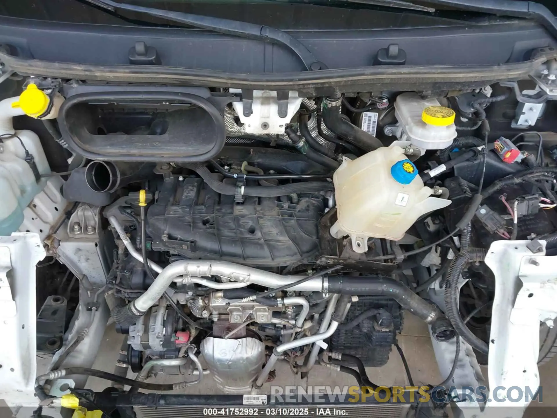 10 Photograph of a damaged car 3C6LRVBG6NE118795 RAM PROMASTER 1500 2022