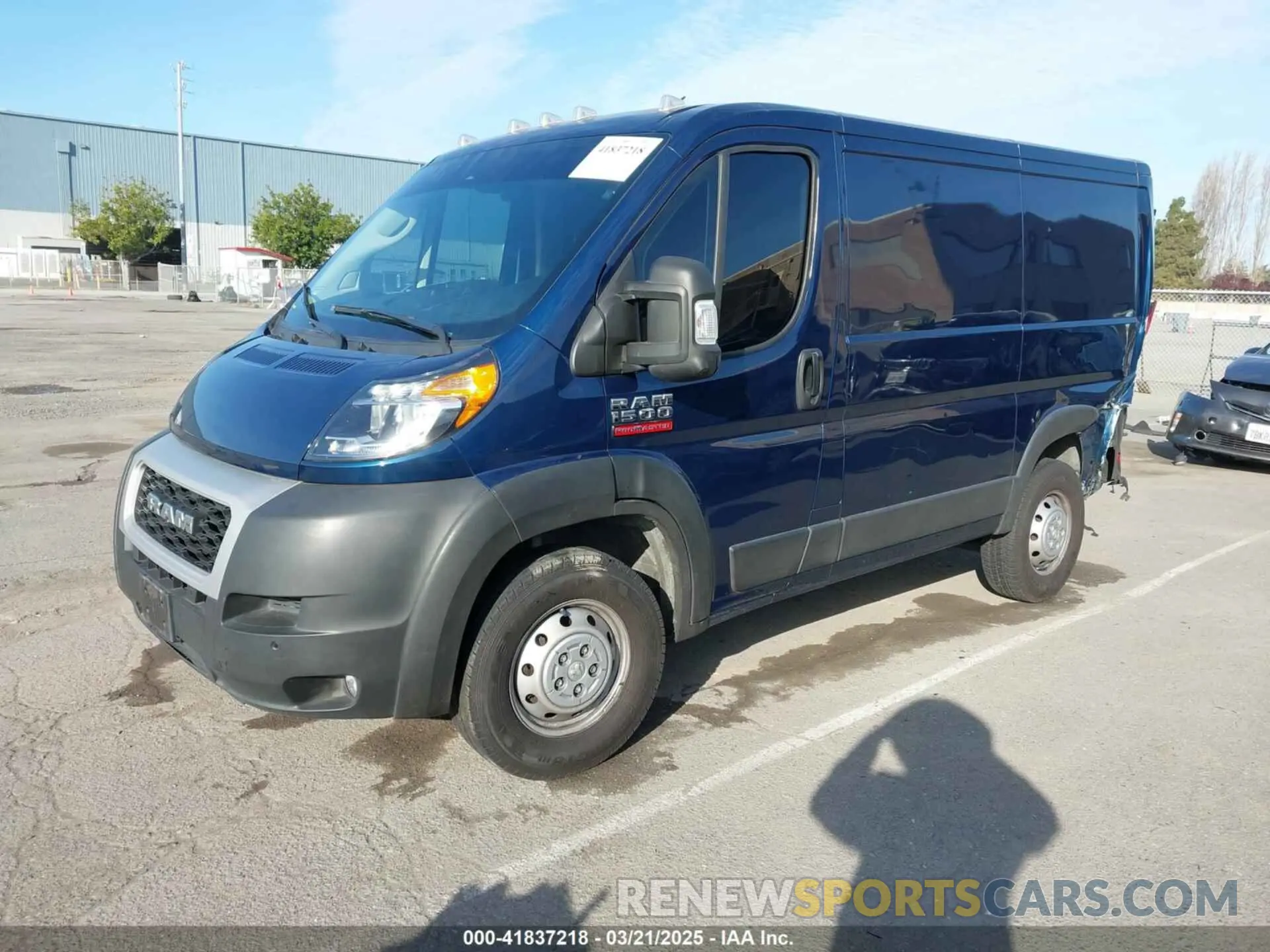 2 Photograph of a damaged car 3C6LRVNG5NE121179 RAM PROMASTER 1500 2022