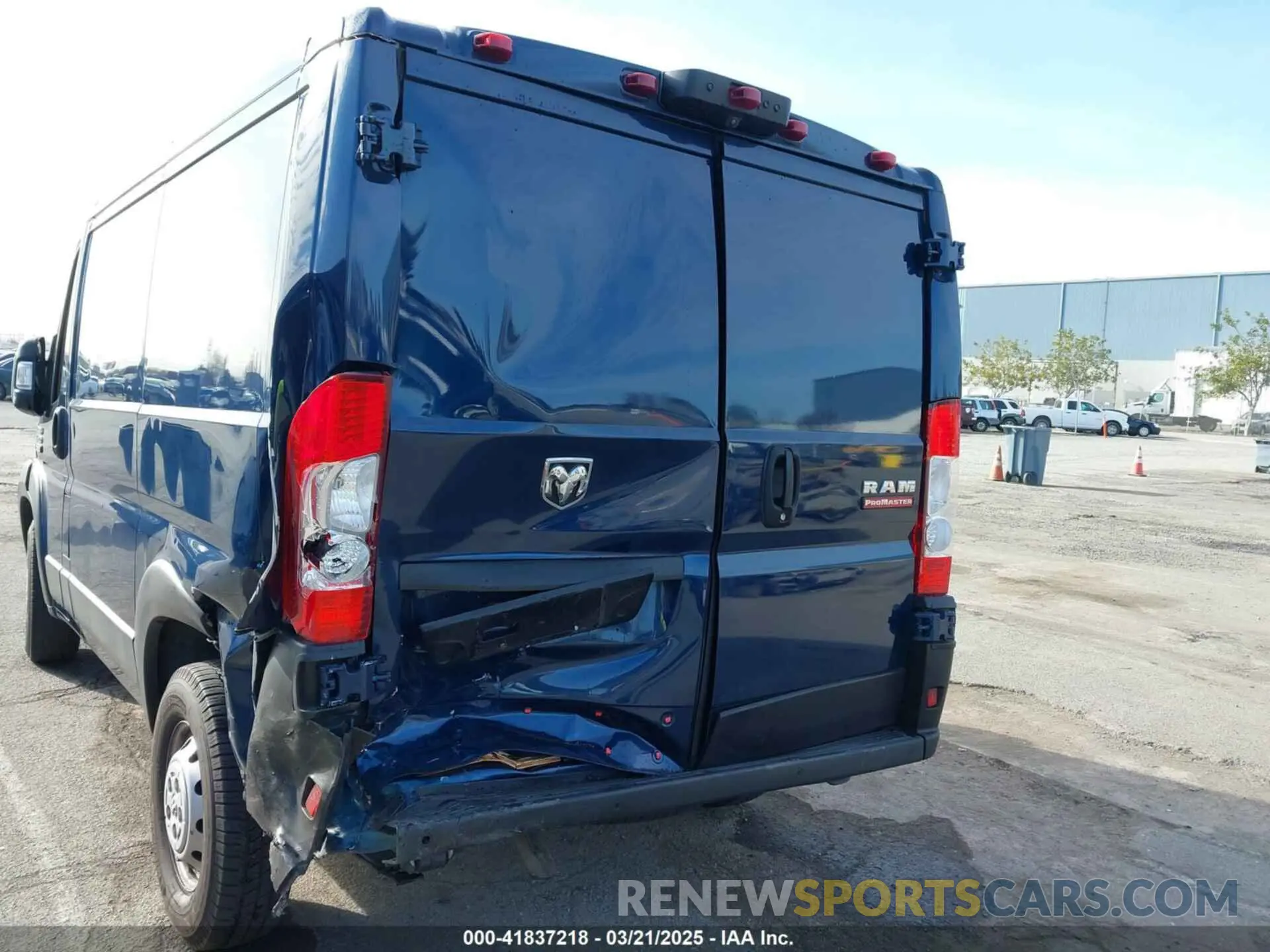 6 Photograph of a damaged car 3C6LRVNG5NE121179 RAM PROMASTER 1500 2022
