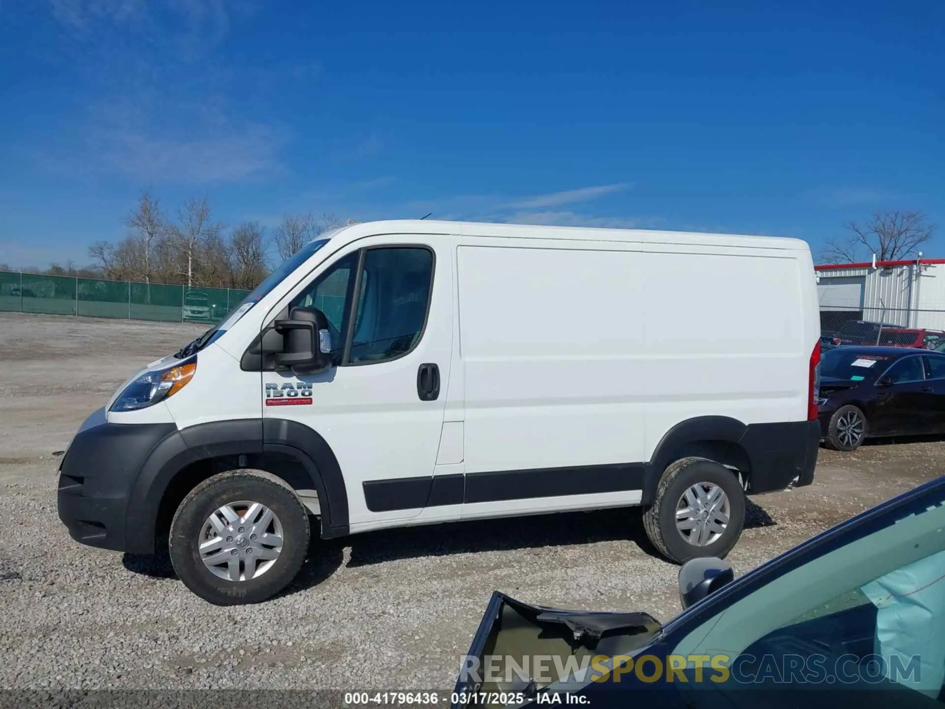 14 Photograph of a damaged car 3C6LRVNG7NE127629 RAM PROMASTER 1500 2022