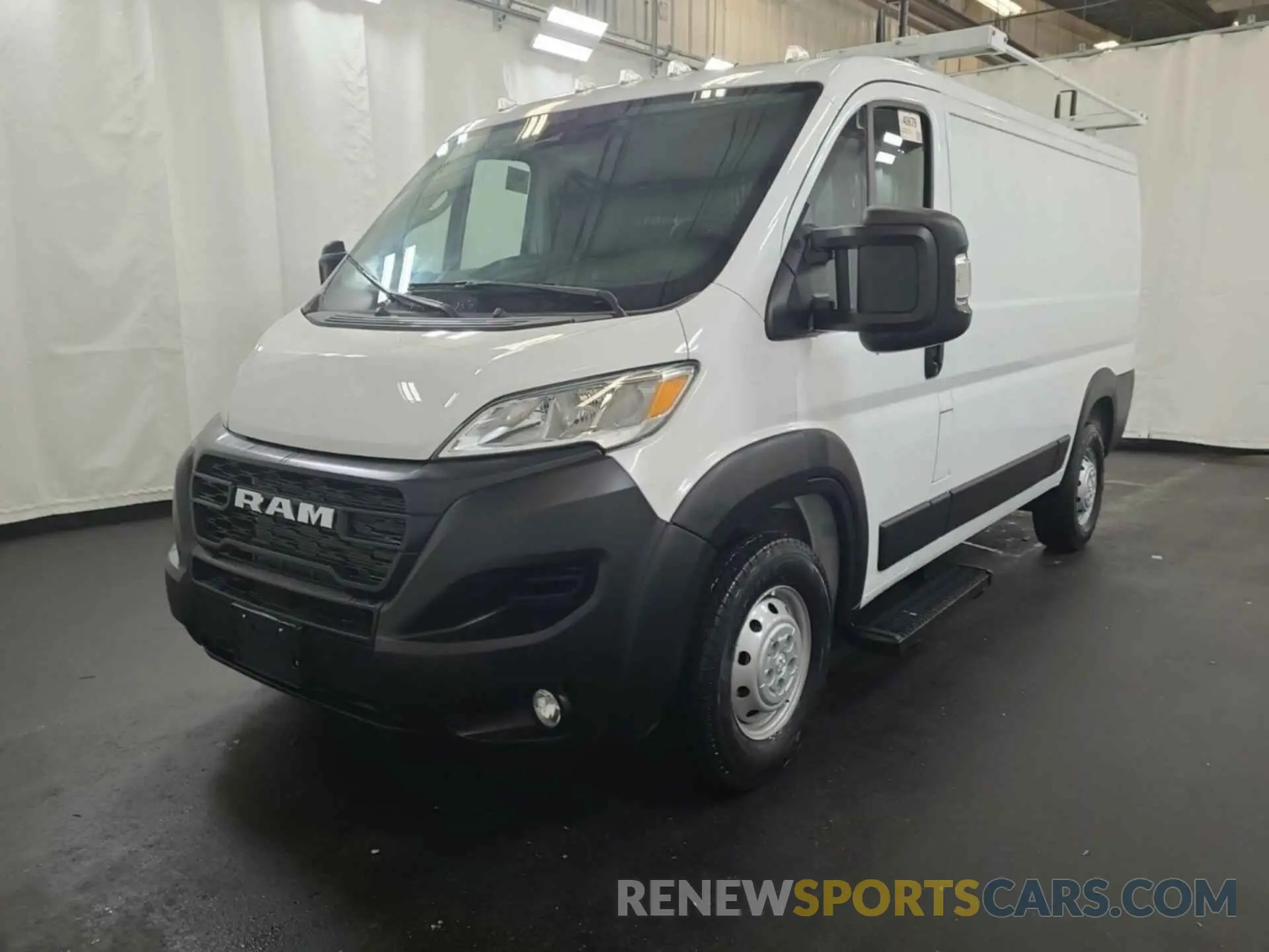 18 Photograph of a damaged car 3C6LRVAG7PE571246 RAM PROMASTER 1500 2023