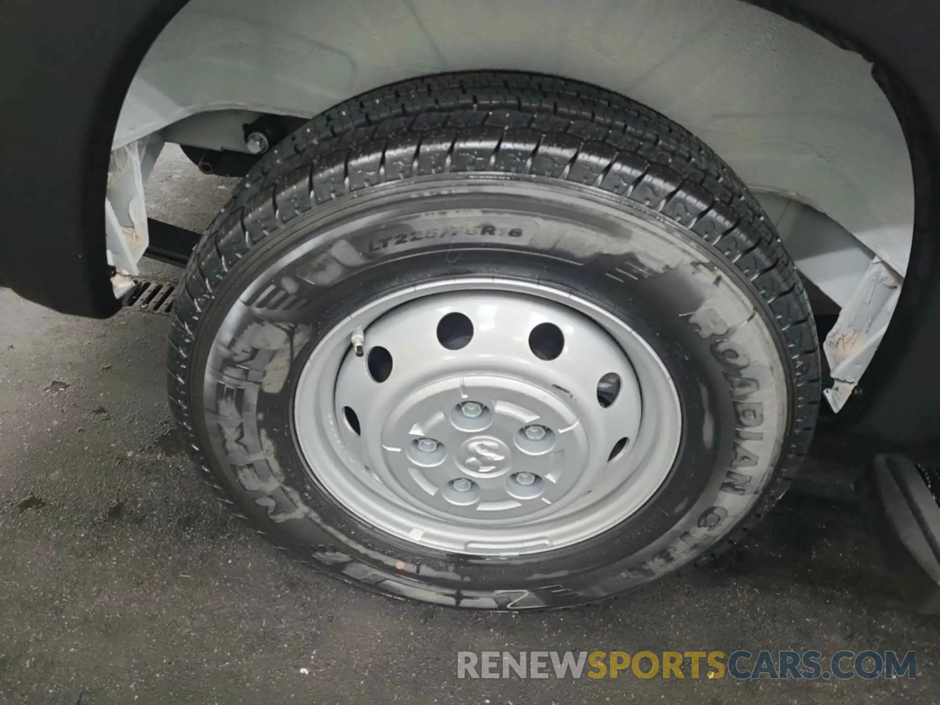 19 Photograph of a damaged car 3C6LRVAG7PE571246 RAM PROMASTER 1500 2023