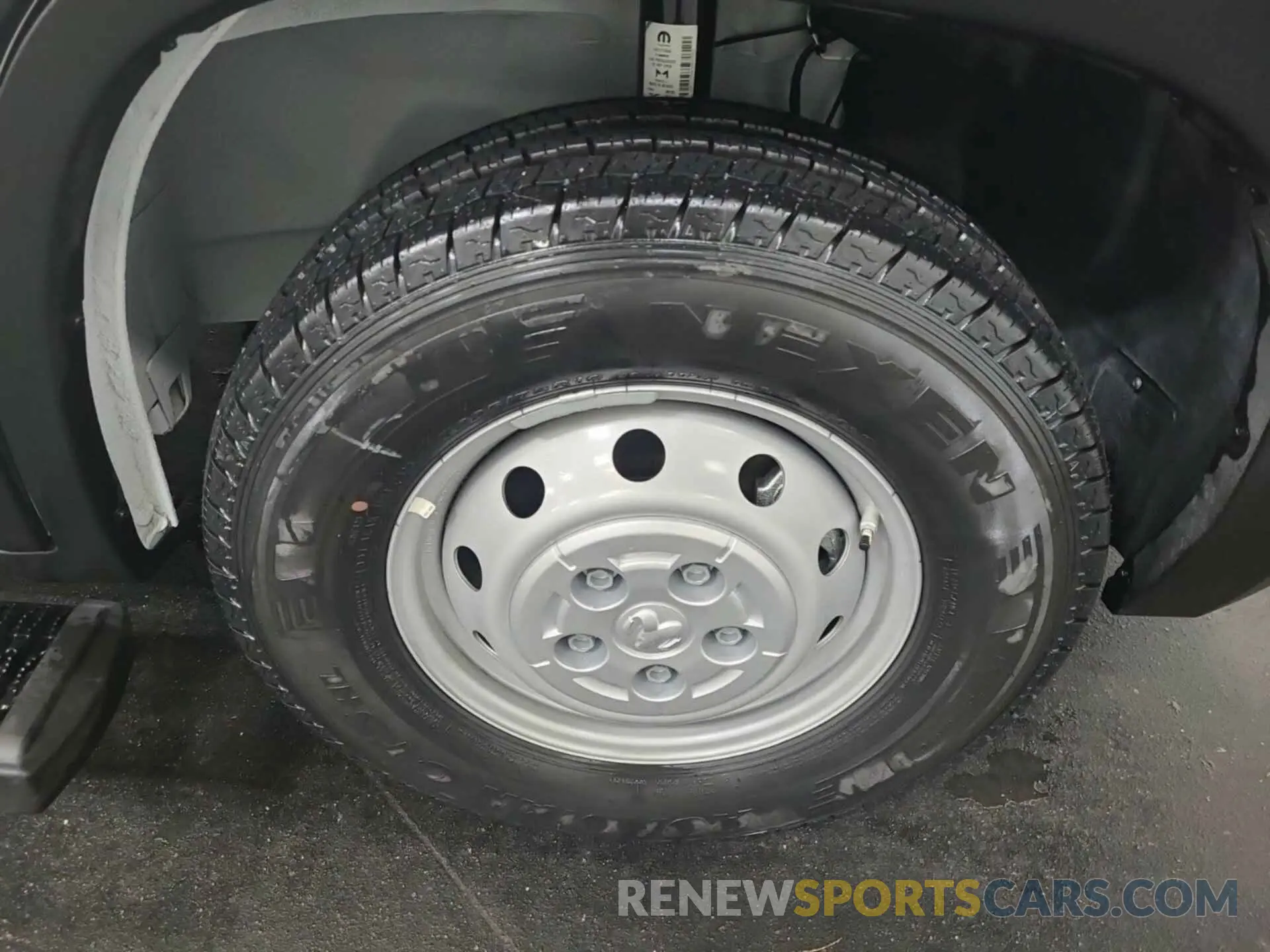 25 Photograph of a damaged car 3C6LRVAG7PE571246 RAM PROMASTER 1500 2023