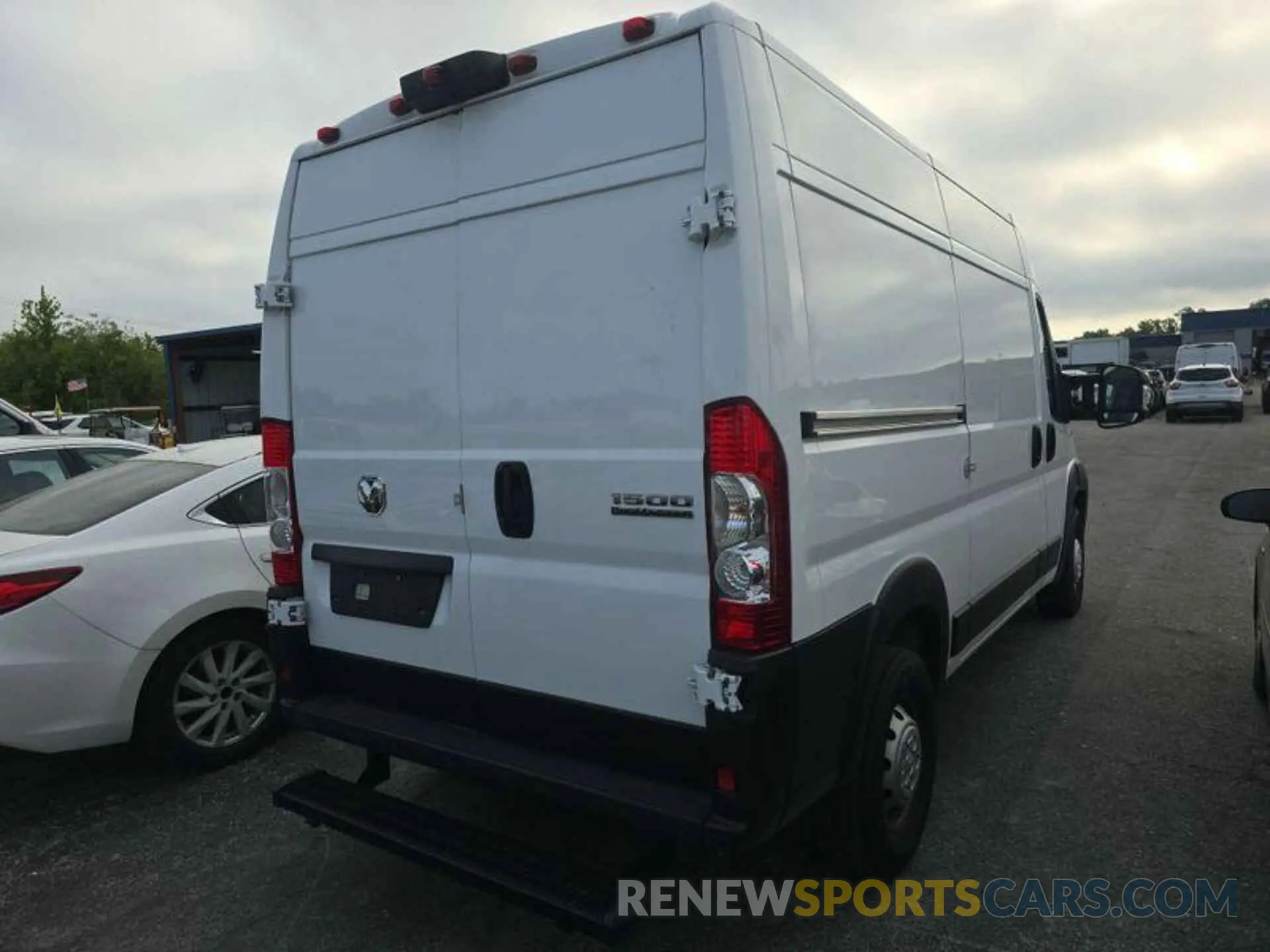 16 Photograph of a damaged car 3C6LRVBG0PE585939 RAM PROMASTER 1500 2023
