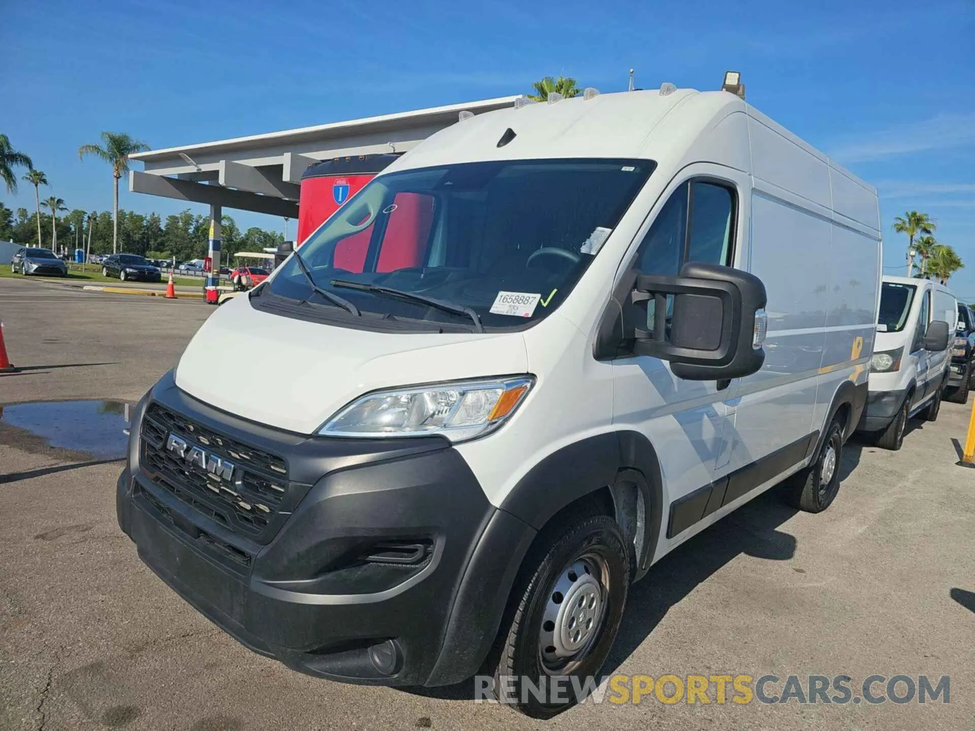 3 Photograph of a damaged car 3C6LRVBG1PE585934 RAM PROMASTER 1500 2023