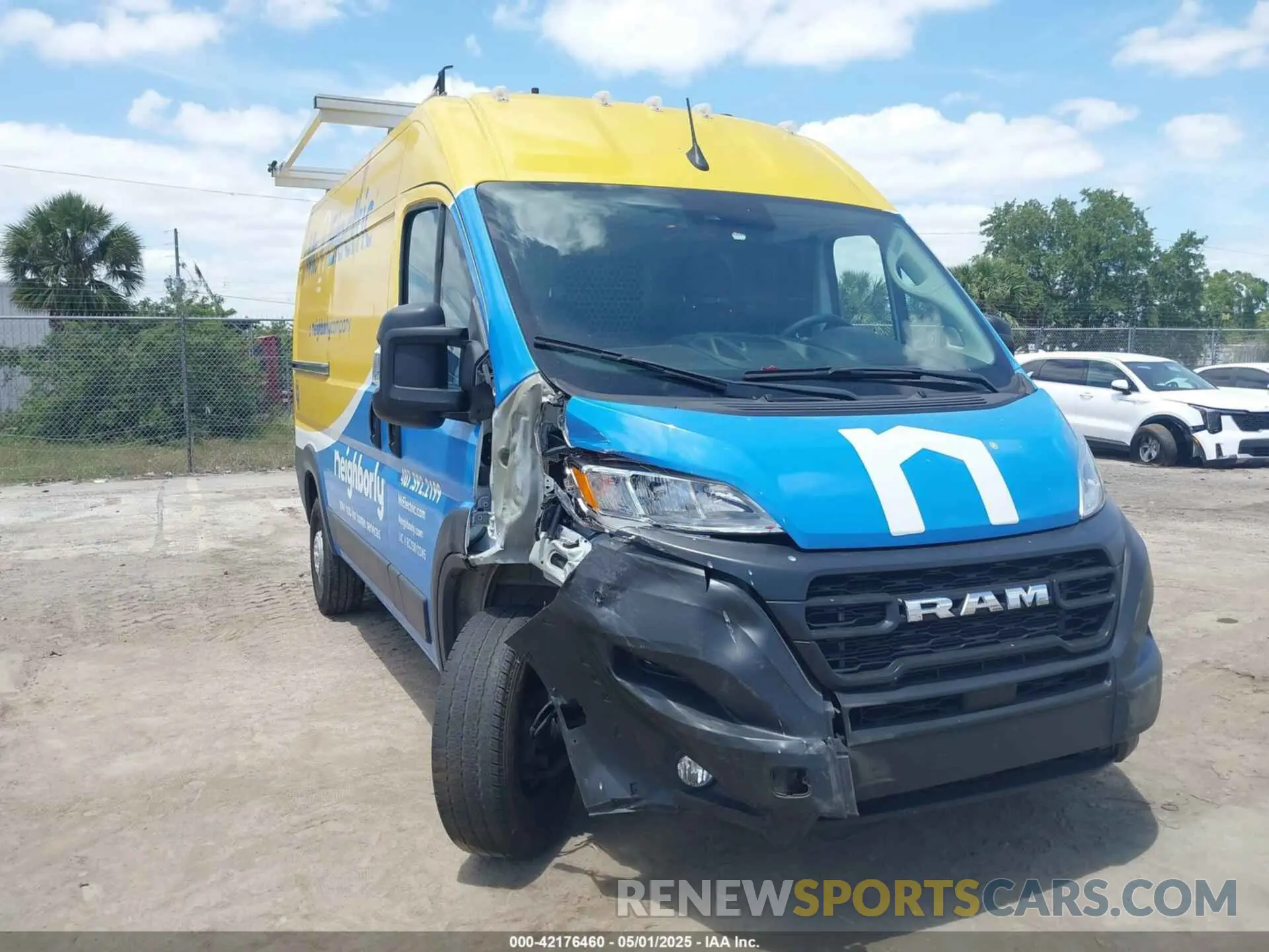 1 Photograph of a damaged car 3C6LRVBG8PE548461 RAM PROMASTER 1500 2023