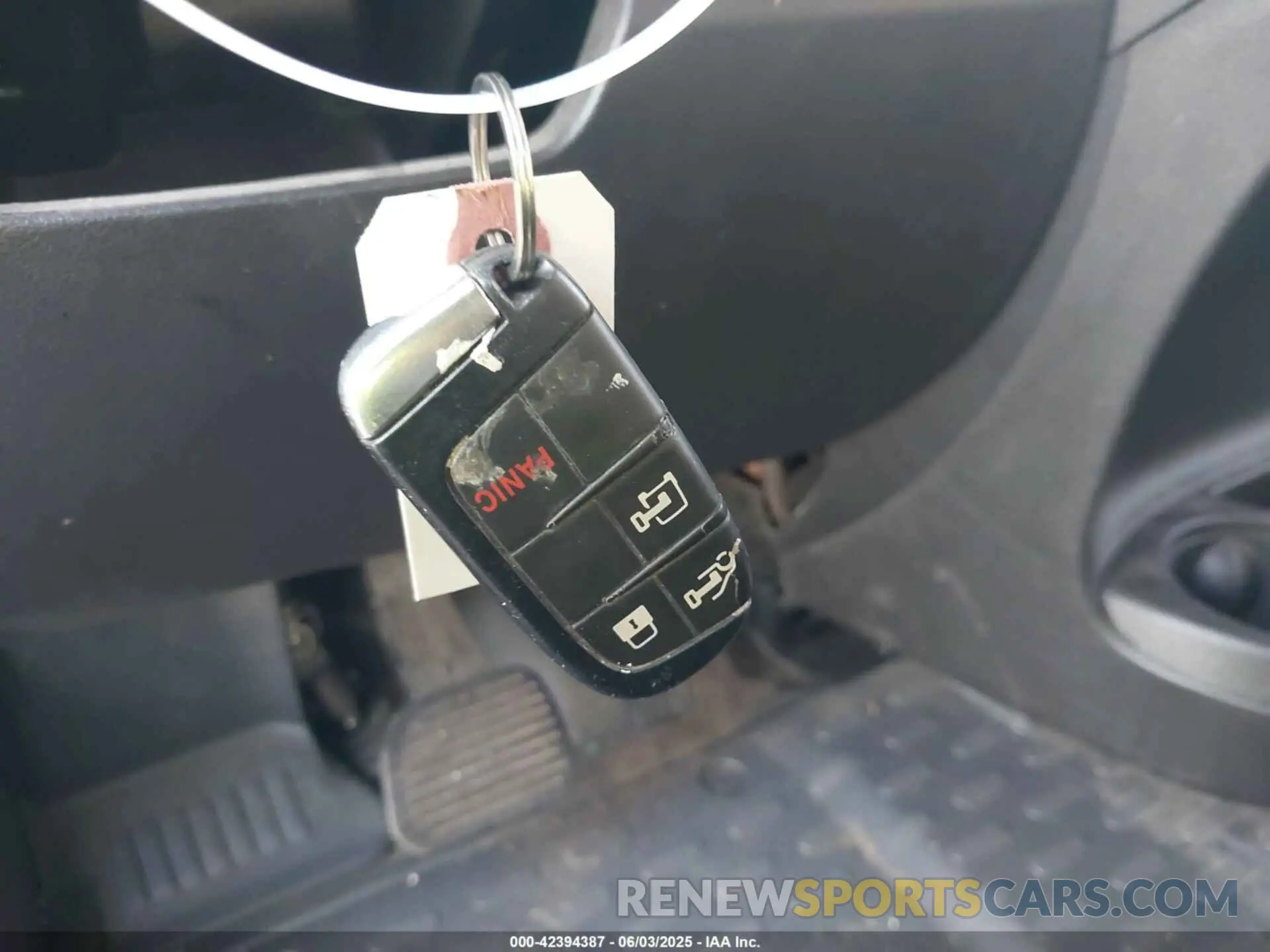 11 Photograph of a damaged car 3C6LRVBG9PE593408 RAM PROMASTER 1500 2023