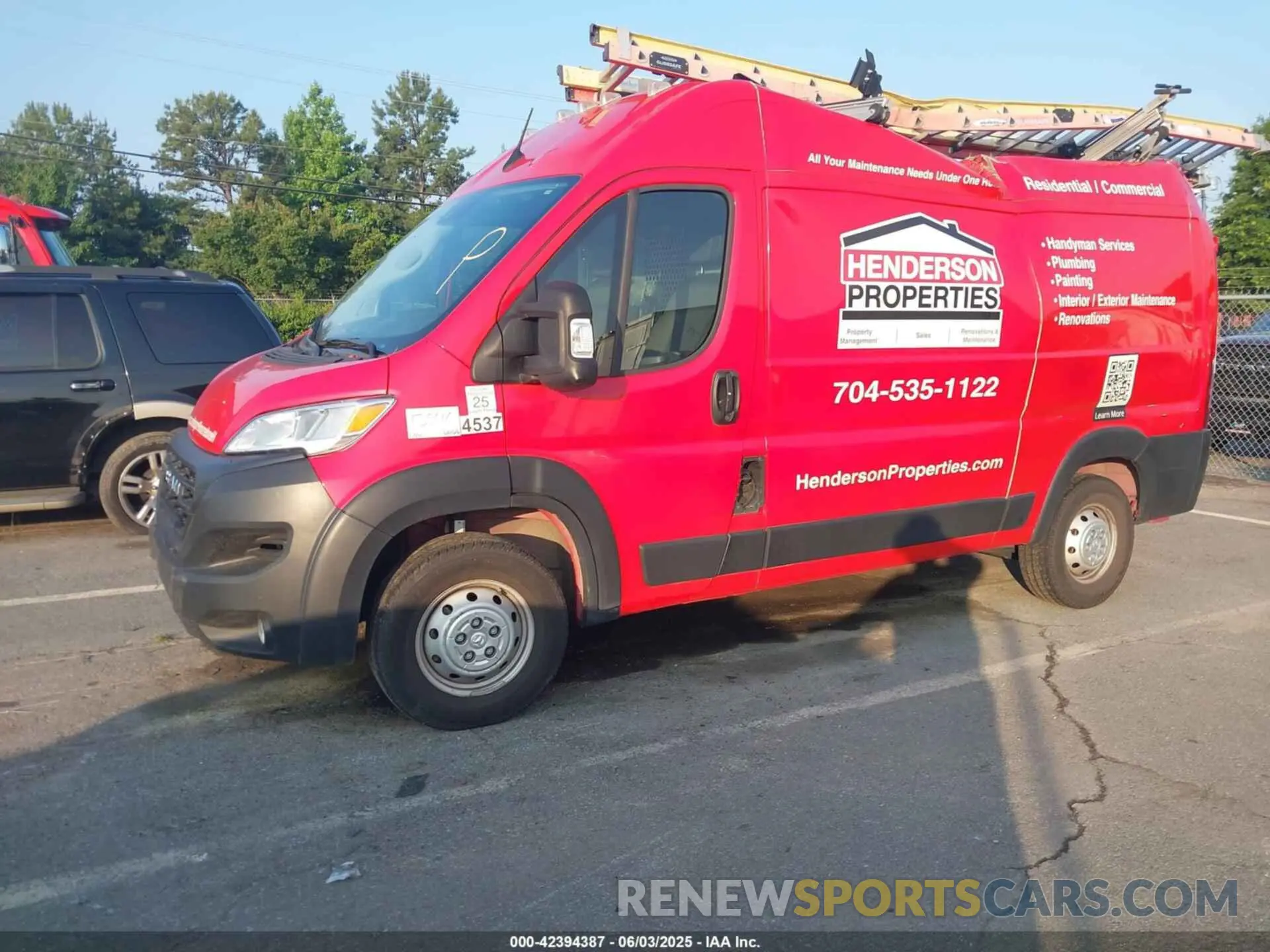 2 Photograph of a damaged car 3C6LRVBG9PE593408 RAM PROMASTER 1500 2023