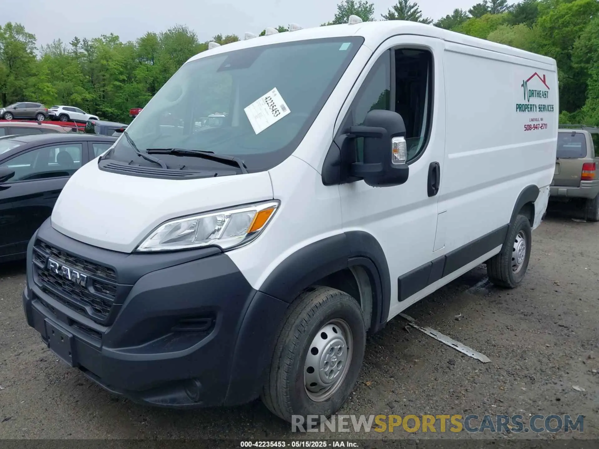 2 Photograph of a damaged car 3C6LRVNG5PE552754 RAM PROMASTER 1500 2023