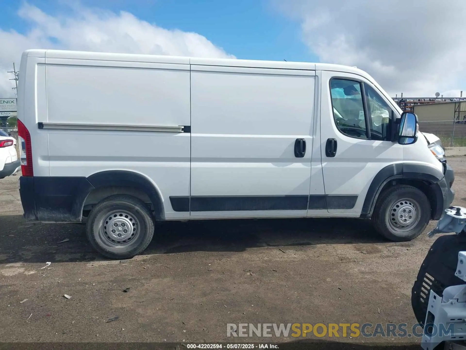 13 Photograph of a damaged car 3C6LRVAG7RE132017 RAM PROMASTER 1500 2024