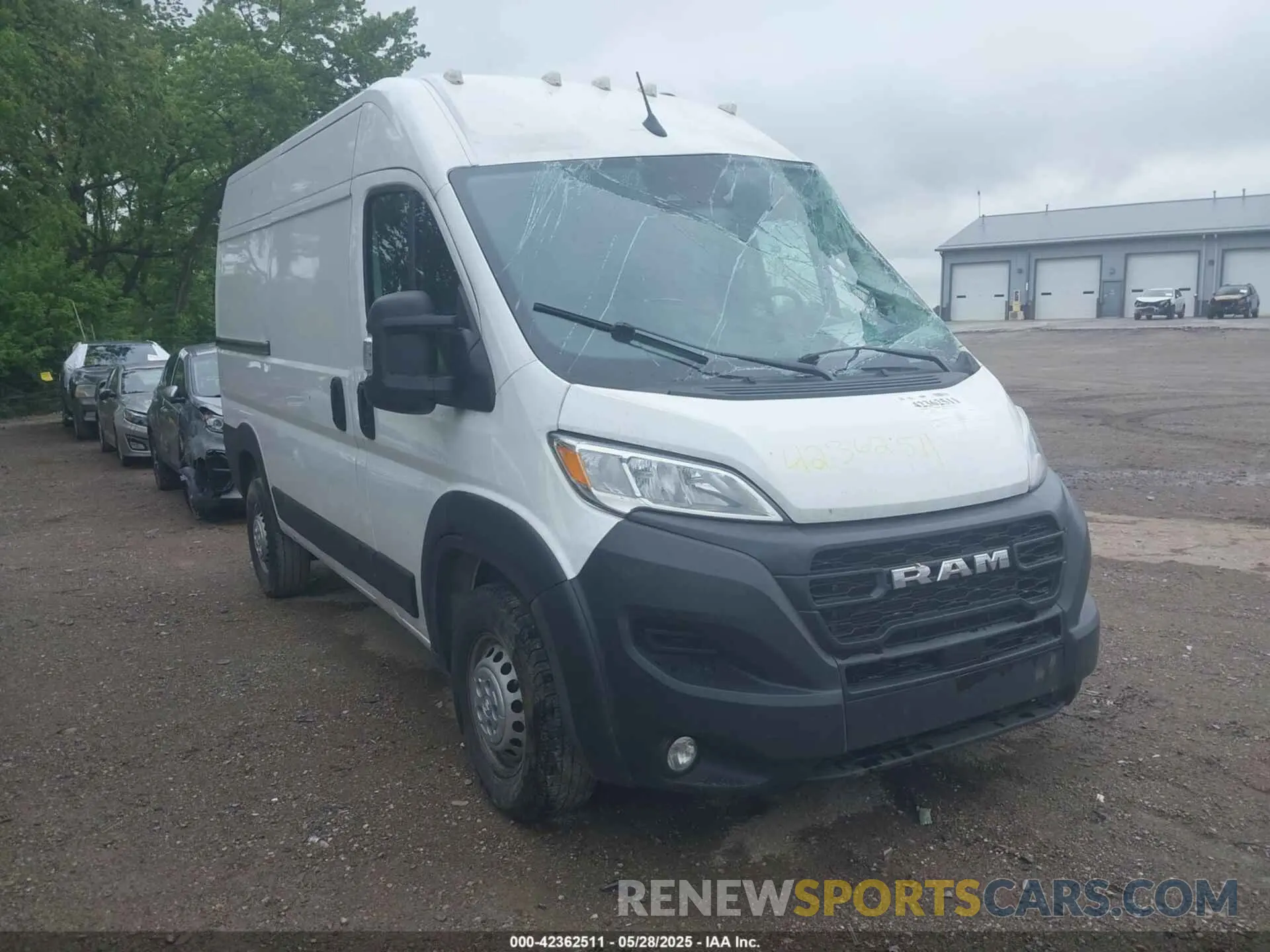 1 Photograph of a damaged car 3C6LRVBG5RE112346 RAM PROMASTER 1500 2024