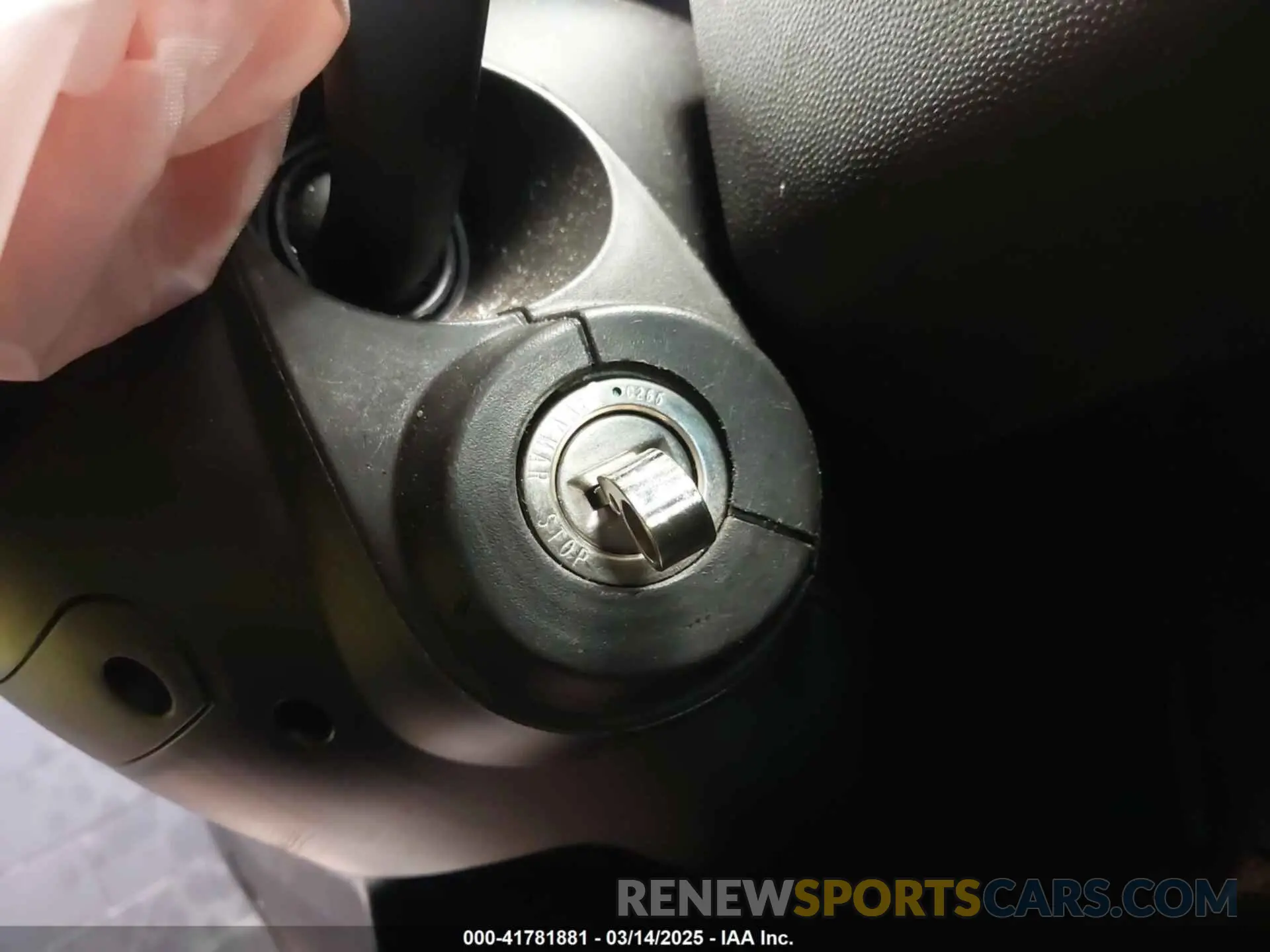 11 Photograph of a damaged car 3C6TRVCG0KE525540 RAM PROMASTER 2500 2019
