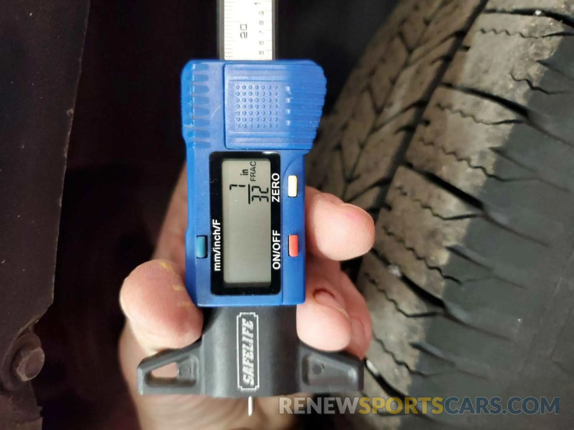 20 Photograph of a damaged car 3C6TRVCG0KE561471 RAM PROMASTER 2500 2019