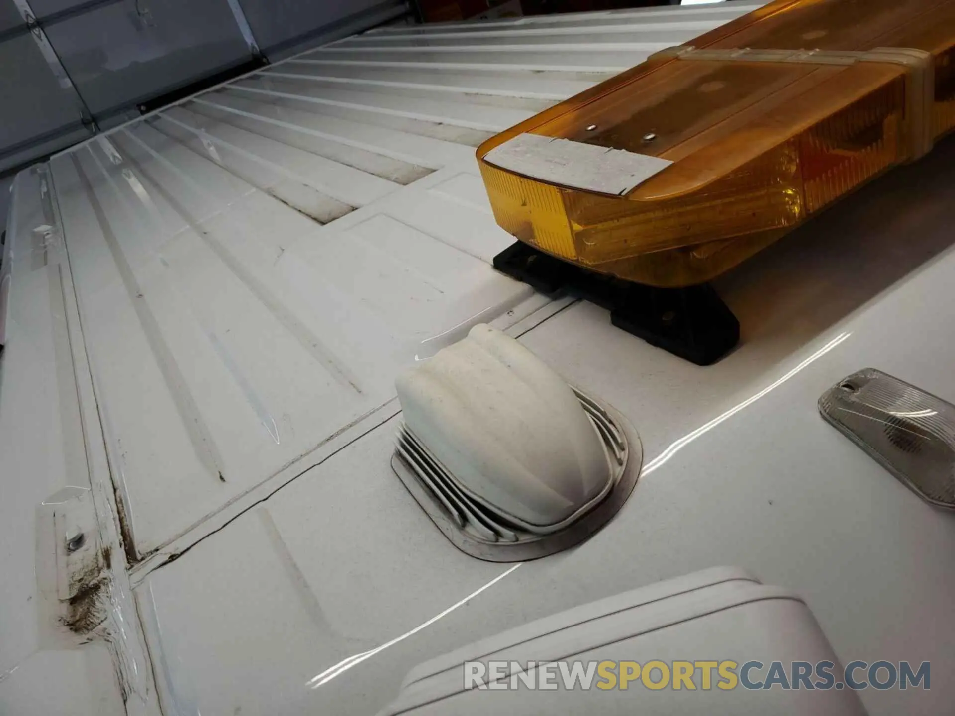 26 Photograph of a damaged car 3C6TRVCG0KE561471 RAM PROMASTER 2500 2019