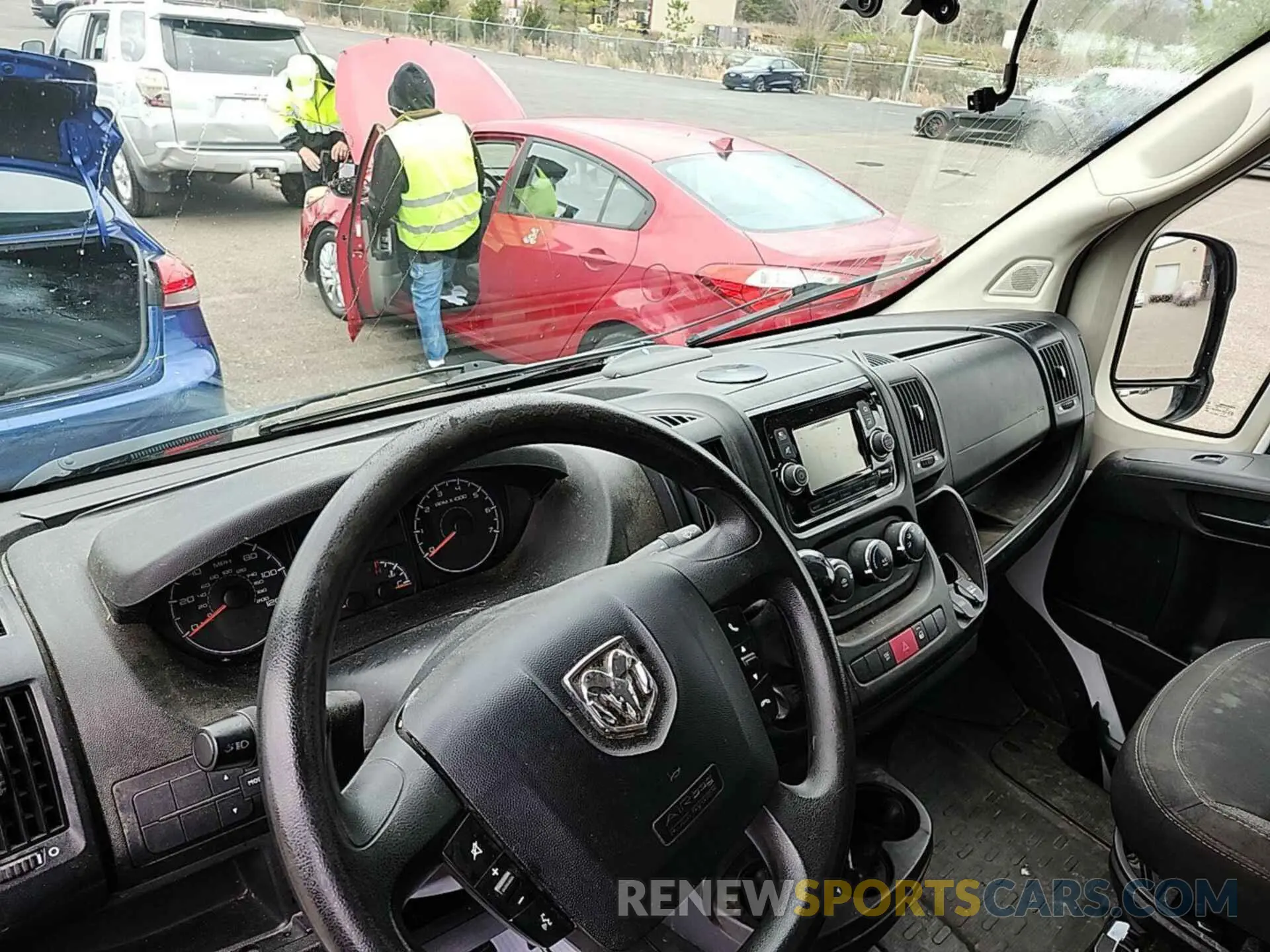 1 Photograph of a damaged car 3C6TRVCG2KE522929 RAM PROMASTER 2500 2019