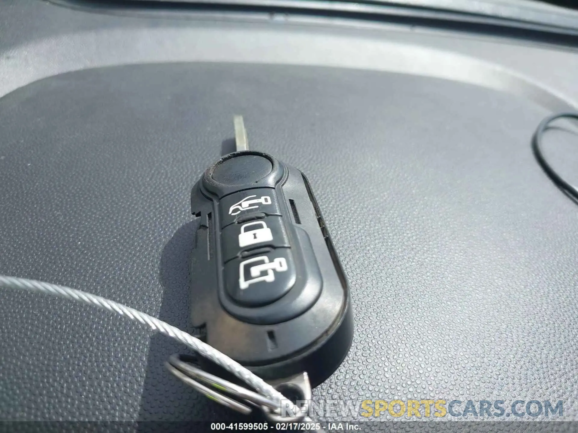 11 Photograph of a damaged car 3C6TRVCG7KE520397 RAM PROMASTER 2500 2019