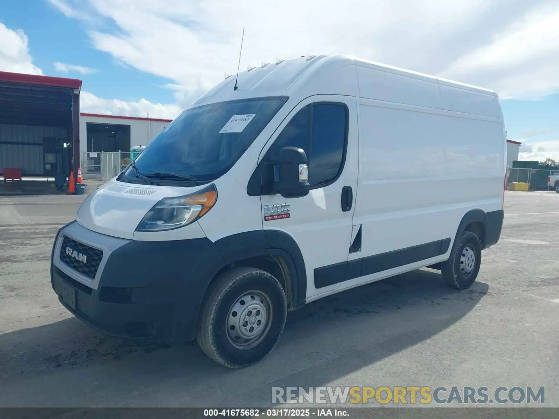 2 Photograph of a damaged car 3C6TRVCGXKE562904 RAM PROMASTER 2500 2019