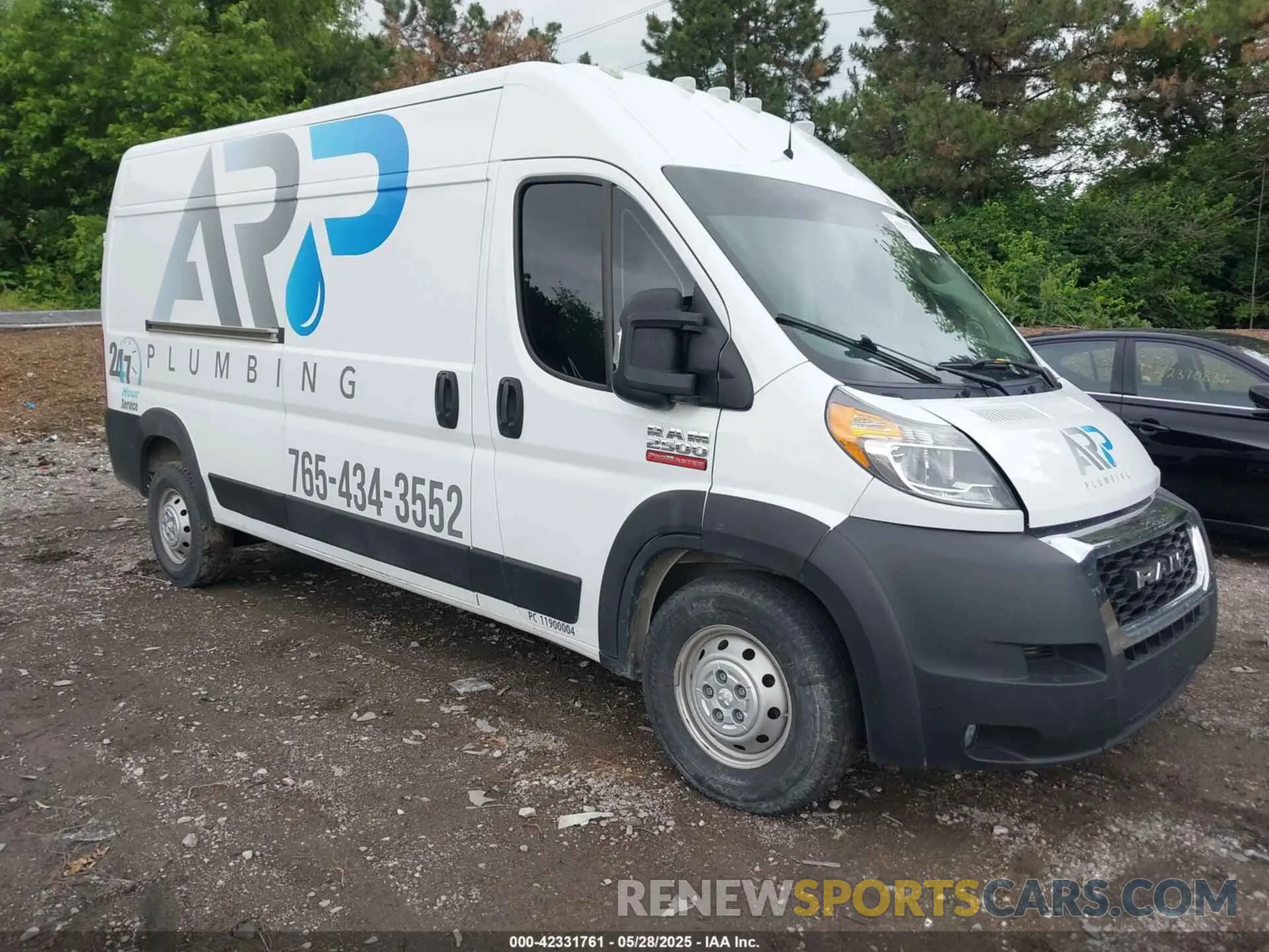 1 Photograph of a damaged car 3C6TRVDG1KE534374 RAM PROMASTER 2500 2019