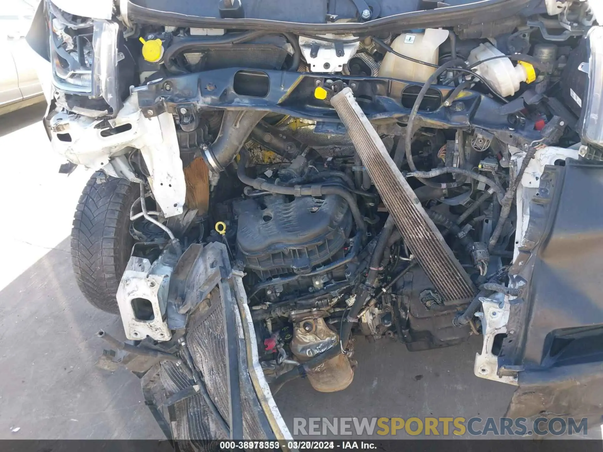 10 Photograph of a damaged car 3C6TRVDG2KE506177 RAM PROMASTER 2500 2019