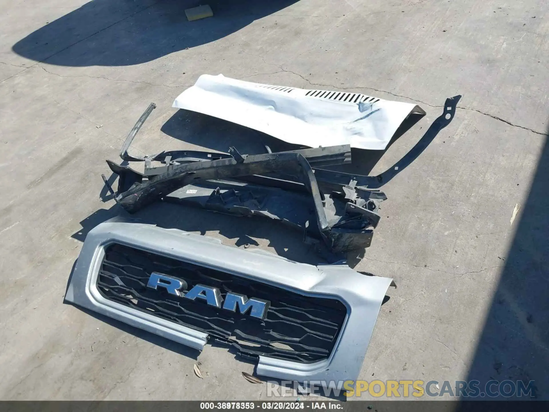 12 Photograph of a damaged car 3C6TRVDG2KE506177 RAM PROMASTER 2500 2019