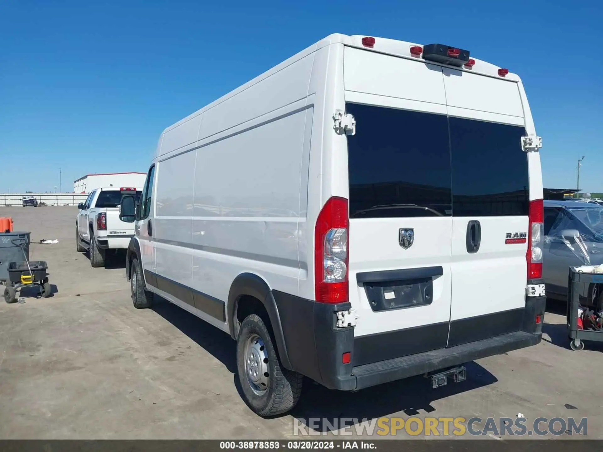 3 Photograph of a damaged car 3C6TRVDG2KE506177 RAM PROMASTER 2500 2019