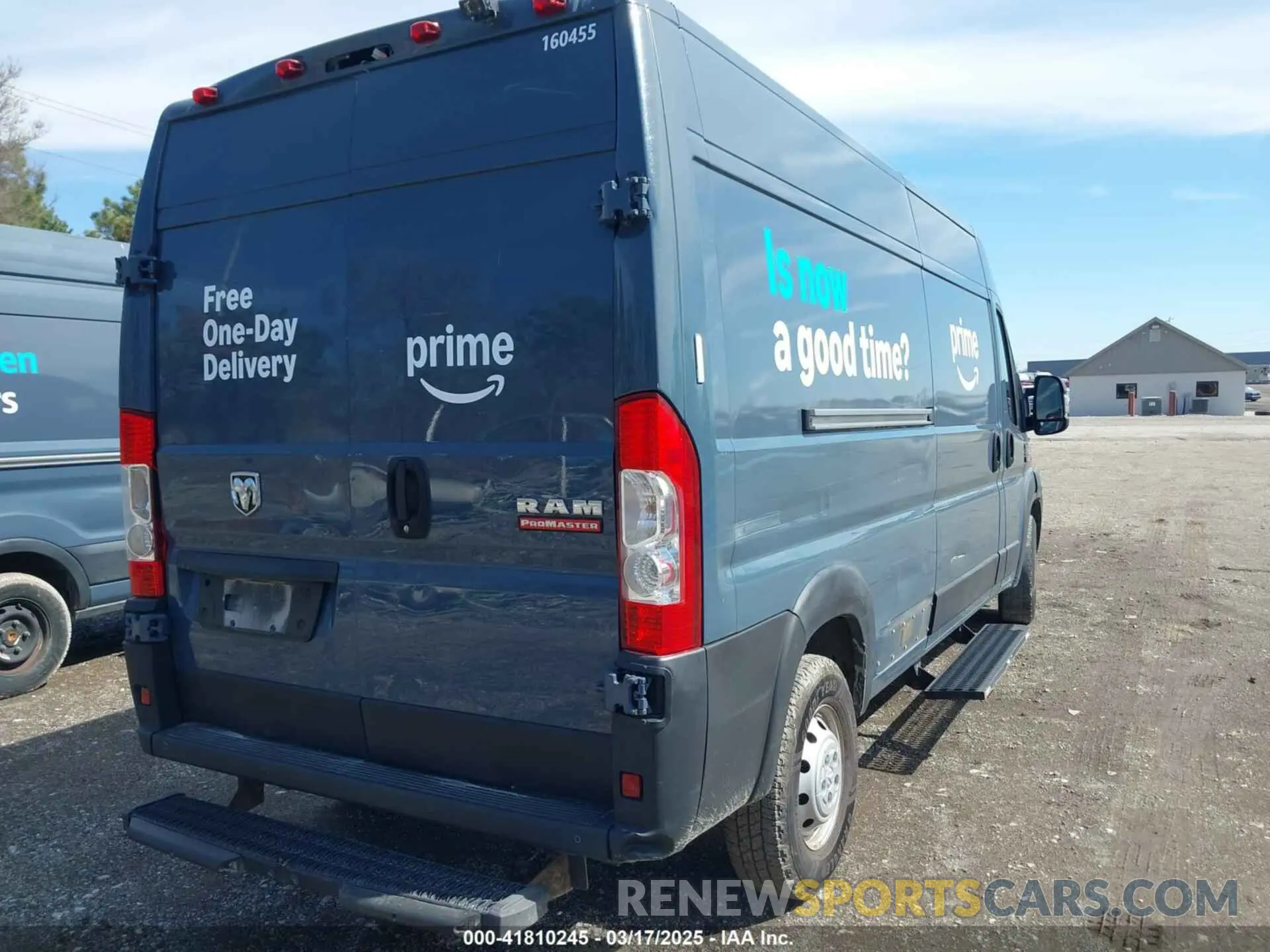 4 Photograph of a damaged car 3C6TRVDG2KE519155 RAM PROMASTER 2500 2019