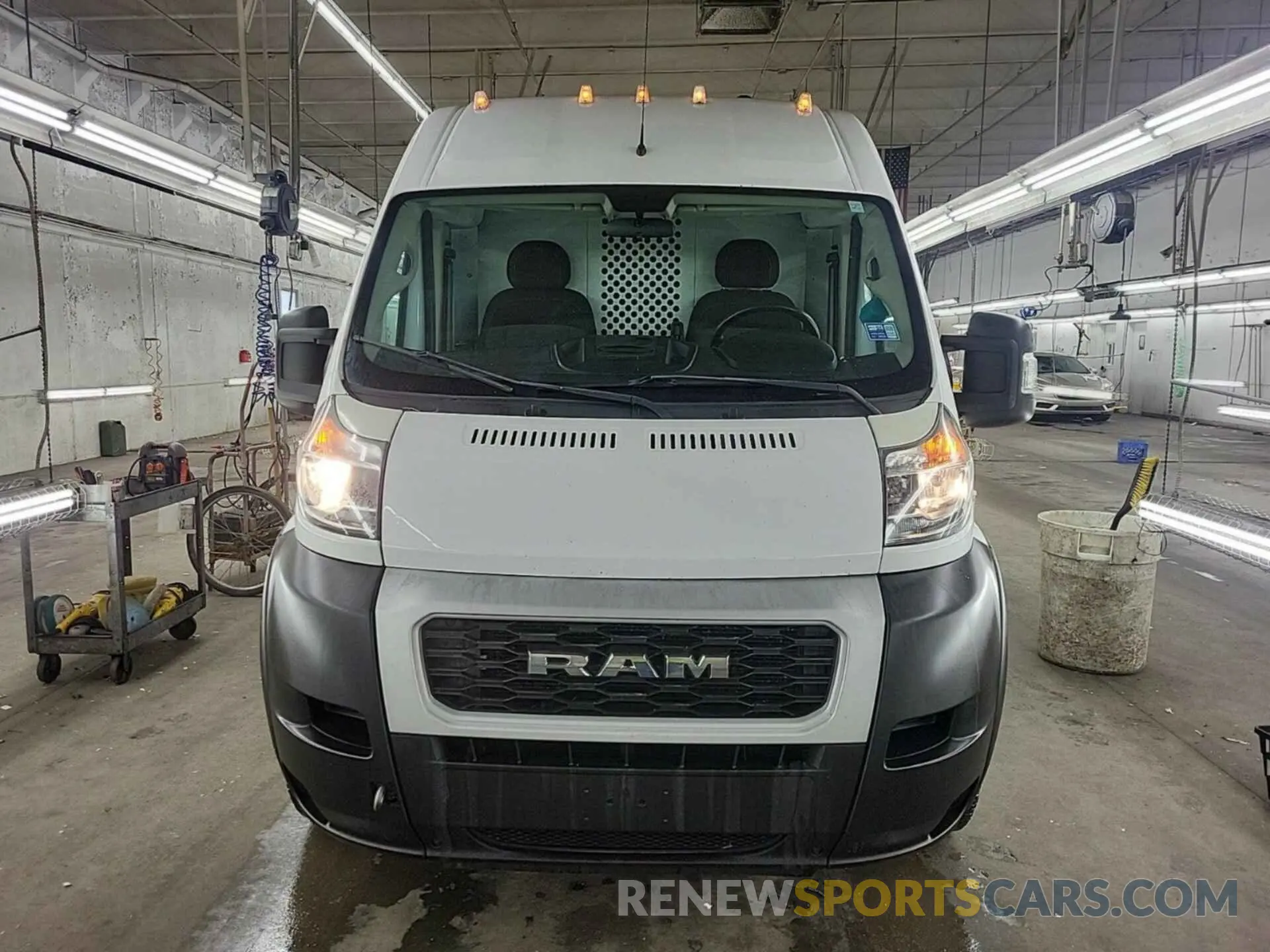 12 Photograph of a damaged car 3C6TRVDG3KE501005 RAM PROMASTER 2500 2019