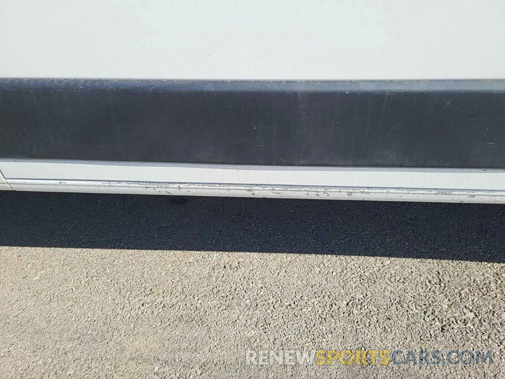 24 Photograph of a damaged car 3C6TRVDG3KE501005 RAM PROMASTER 2500 2019