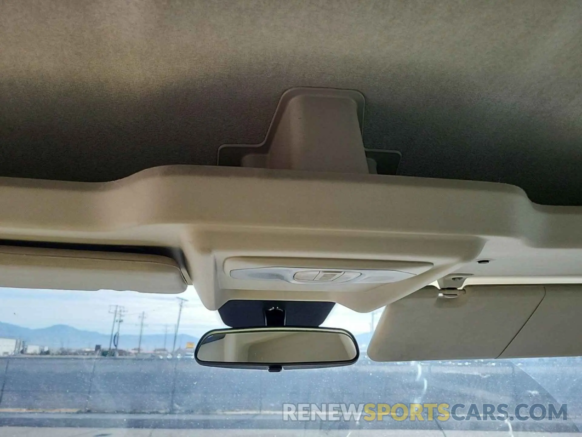 26 Photograph of a damaged car 3C6TRVDG3KE501005 RAM PROMASTER 2500 2019