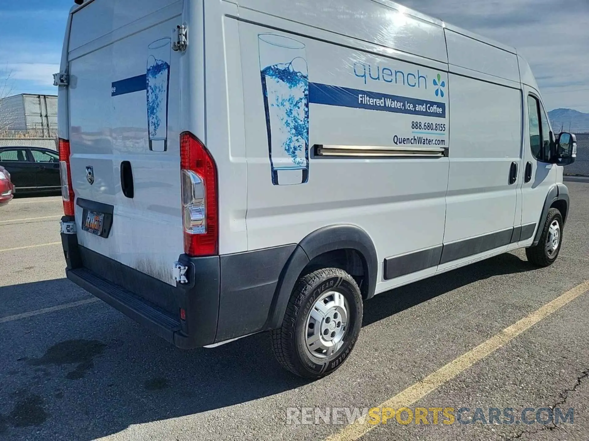 50 Photograph of a damaged car 3C6TRVDG3KE501005 RAM PROMASTER 2500 2019