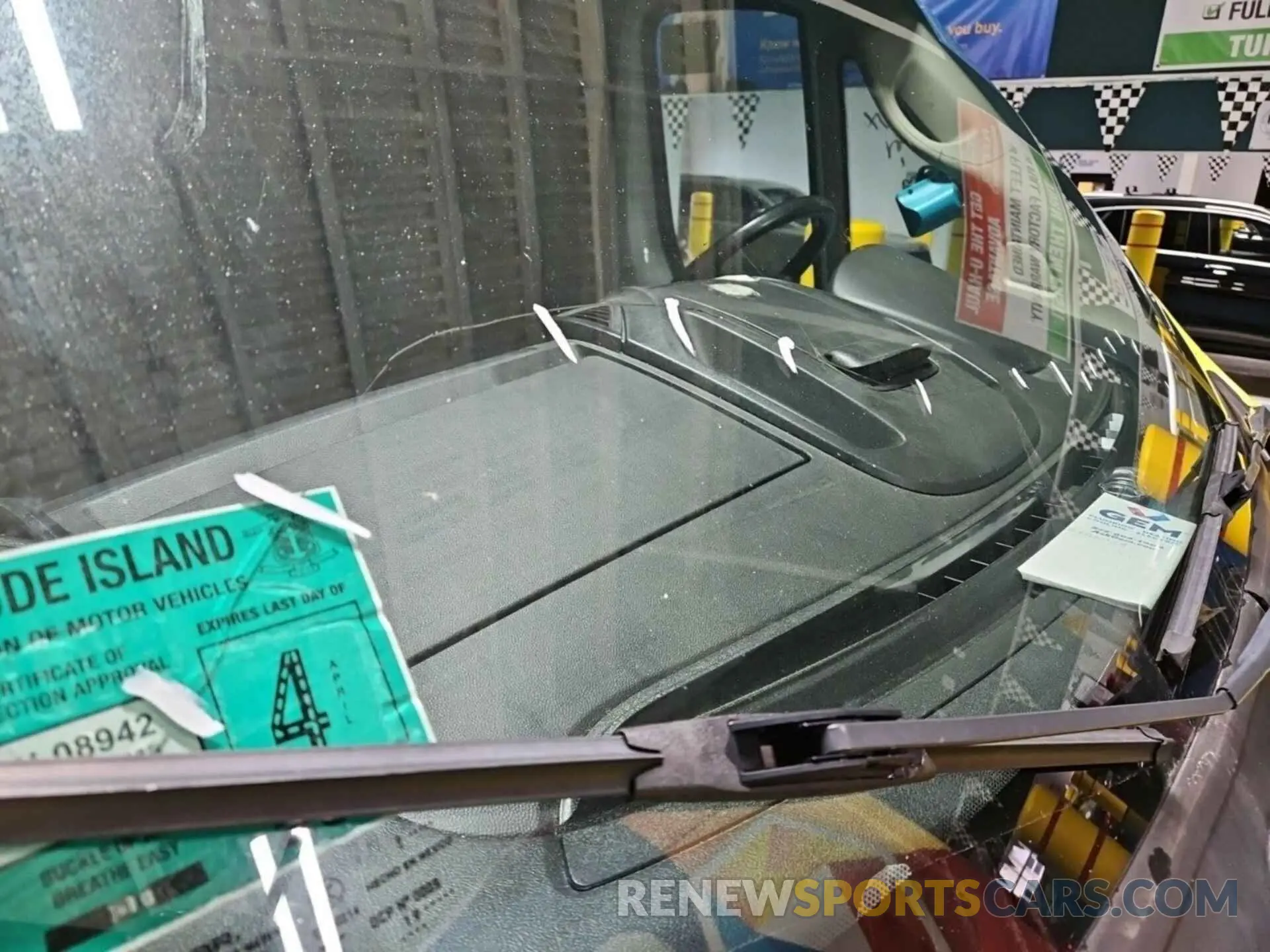 7 Photograph of a damaged car 3C6TRVDG4KE562864 RAM PROMASTER 2500 2019