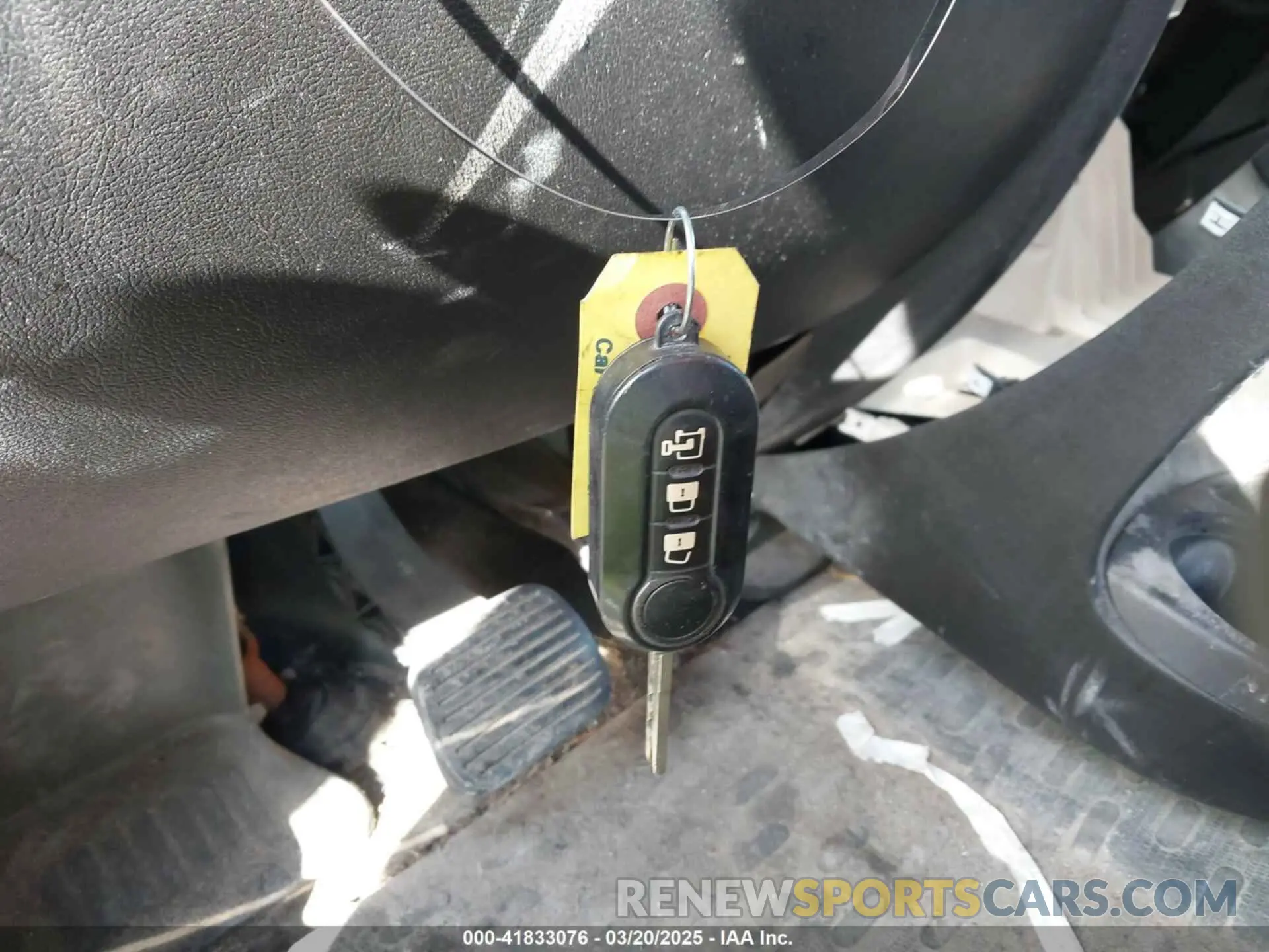 11 Photograph of a damaged car 3C6TRVDG5KE559746 RAM PROMASTER 2500 2019